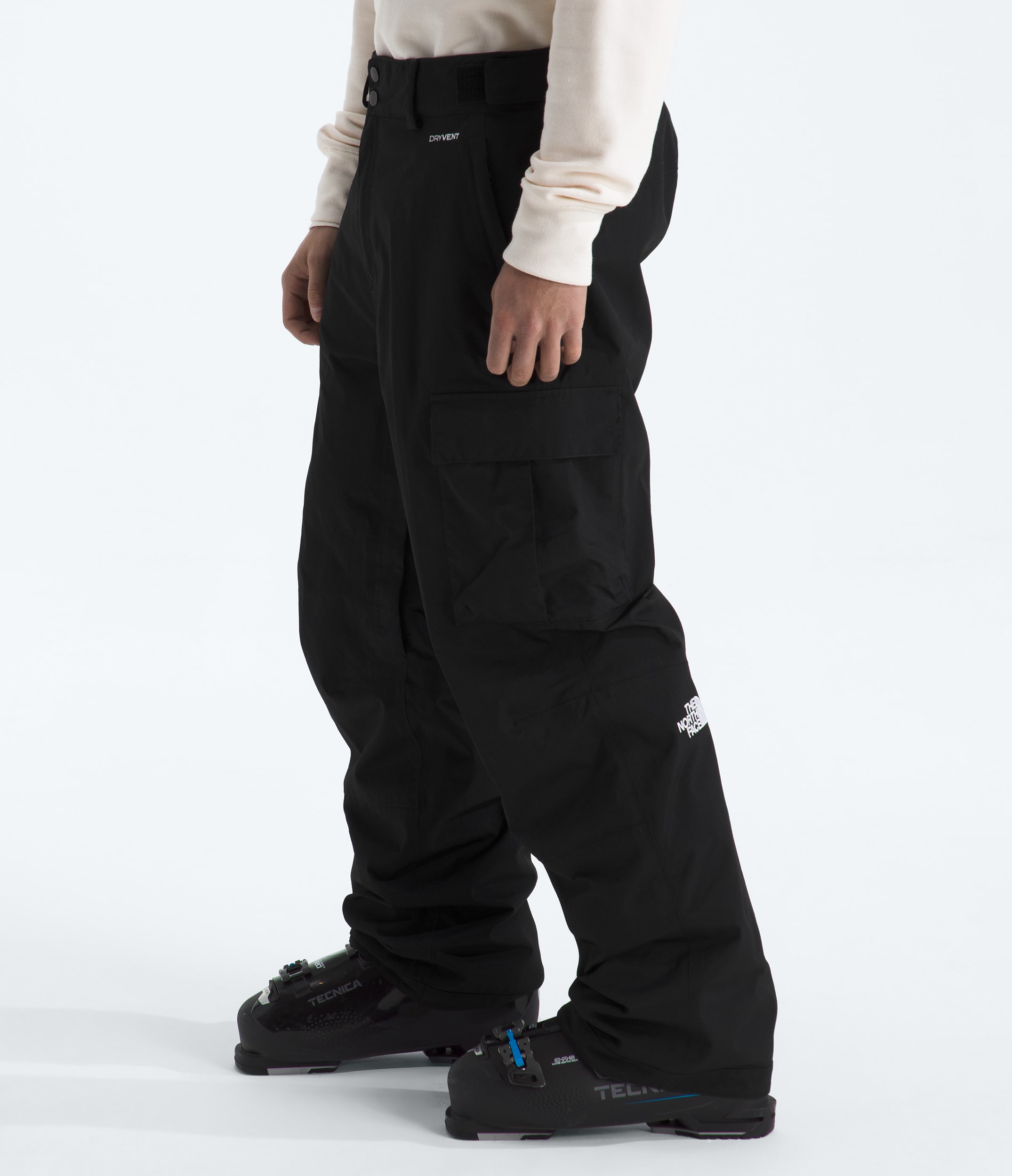 Mens Blizzardery Cargo Pants TNF MODEL34