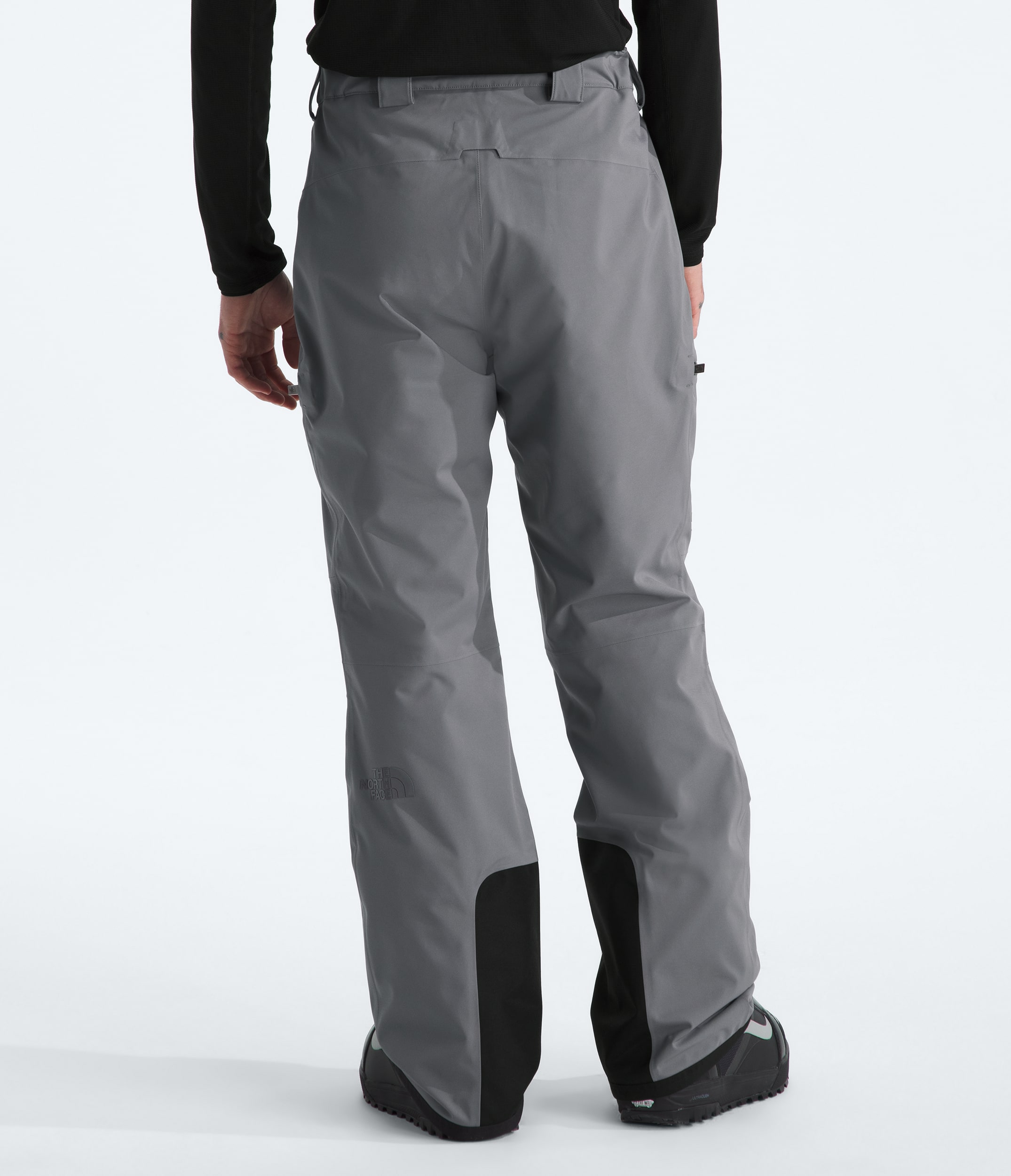 Mens Chakal Pants TNF BACK