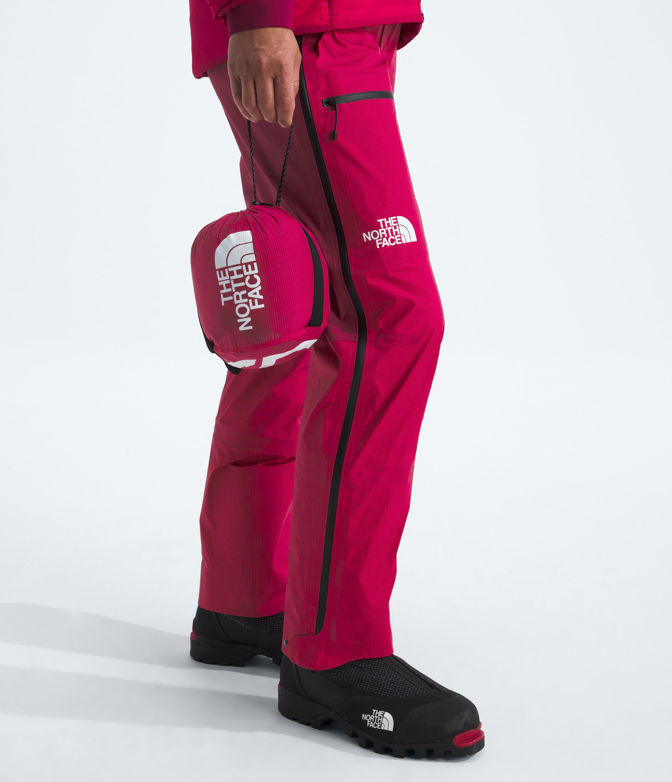 Womens Summit Series CLOUD DOWN AMK LT Pants TNF MODELALT6