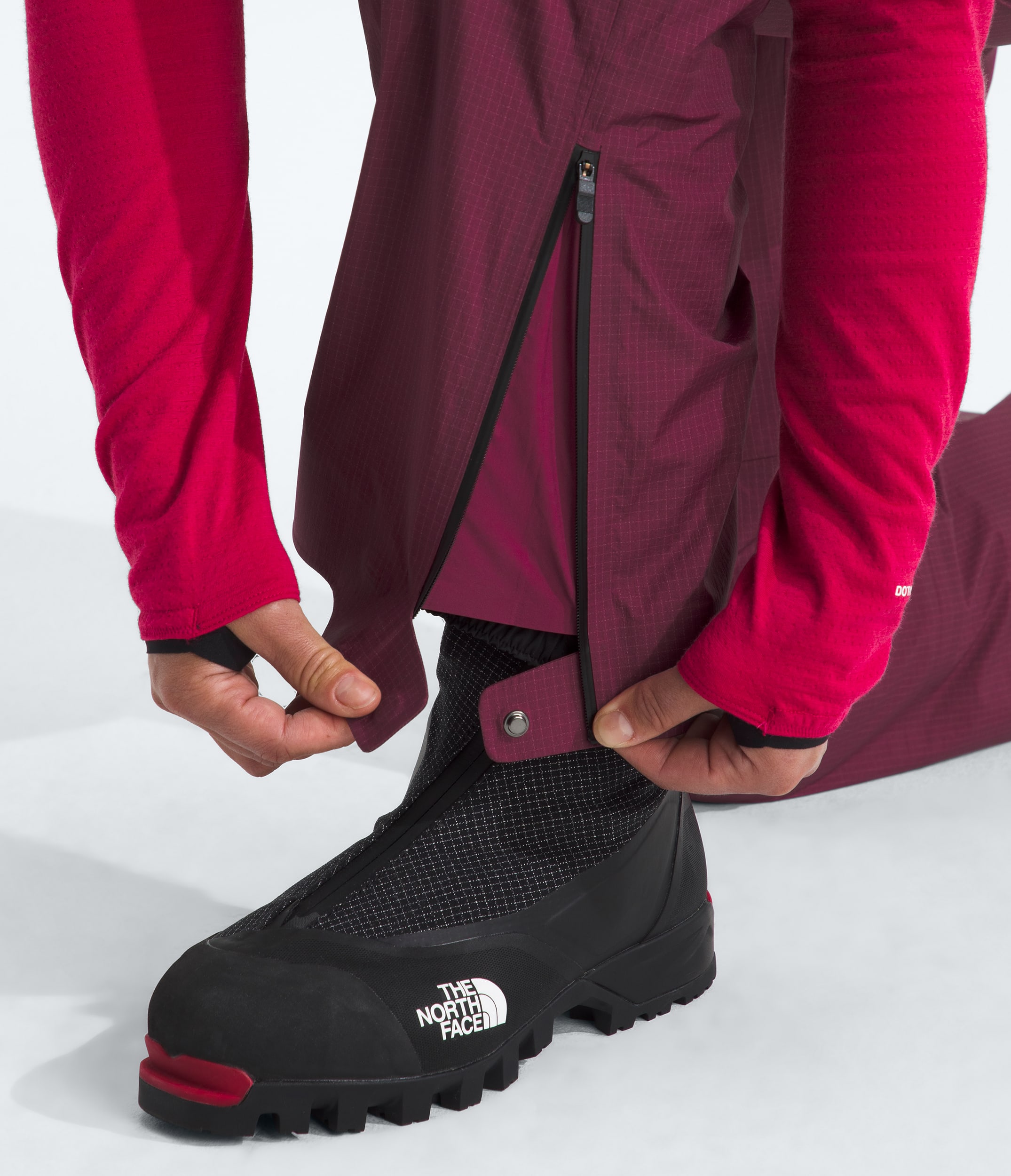 Womens Summit Series FUTURELIGHT AMK Ski Pants TNF MODELALT1