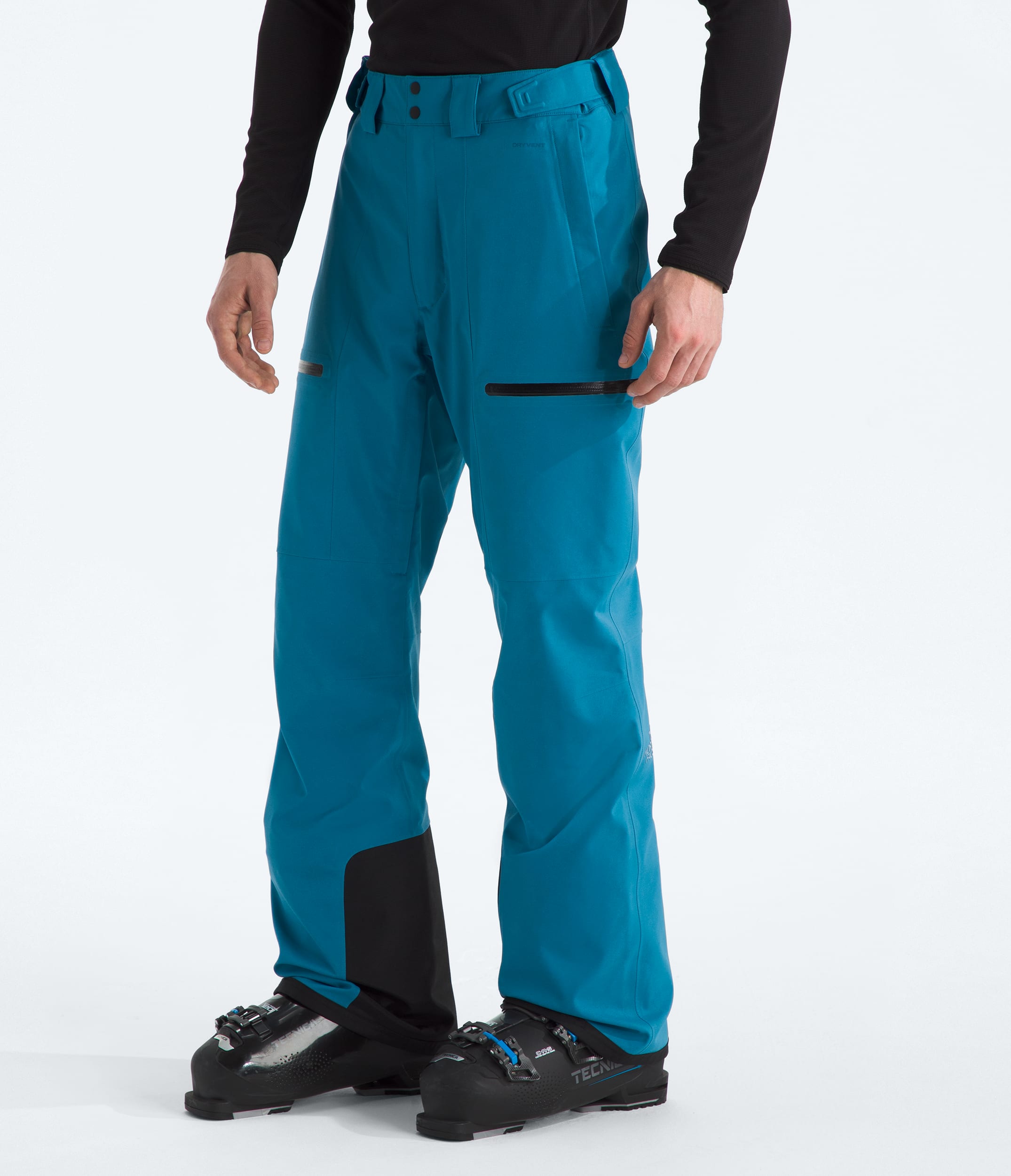 Mens Chakal Pants TNF MODEL34