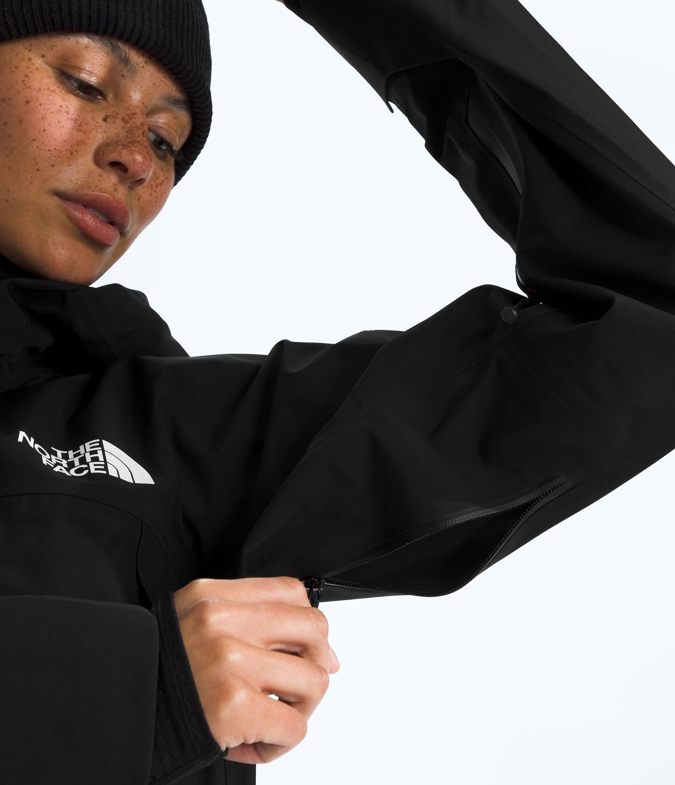 Womens Summit Series Verbier GORETEX Jacket TNF MODELALT2