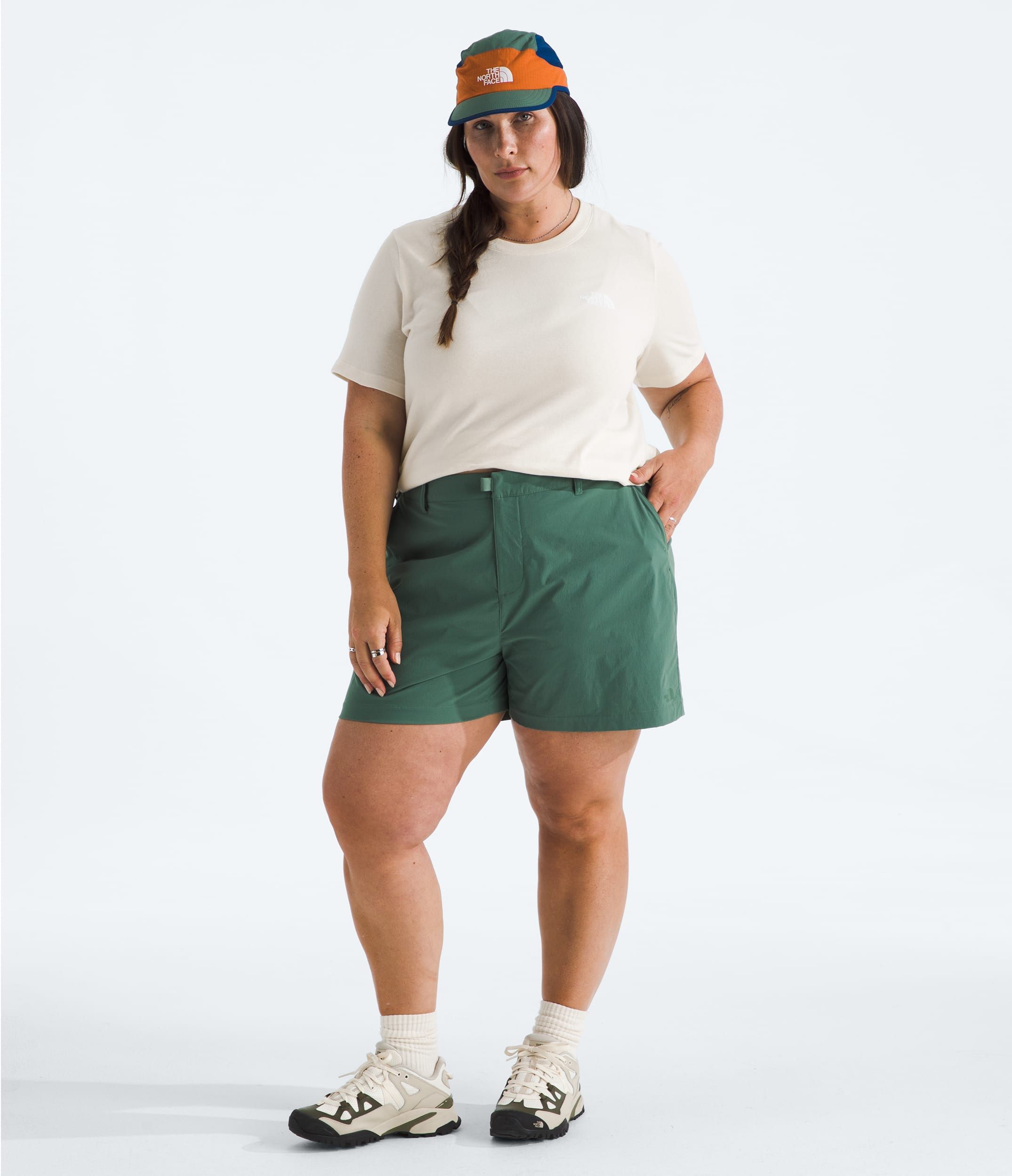 Womens Plus Evolution Box NSE Relaxed ShortSleeve Tee TNF HERO2