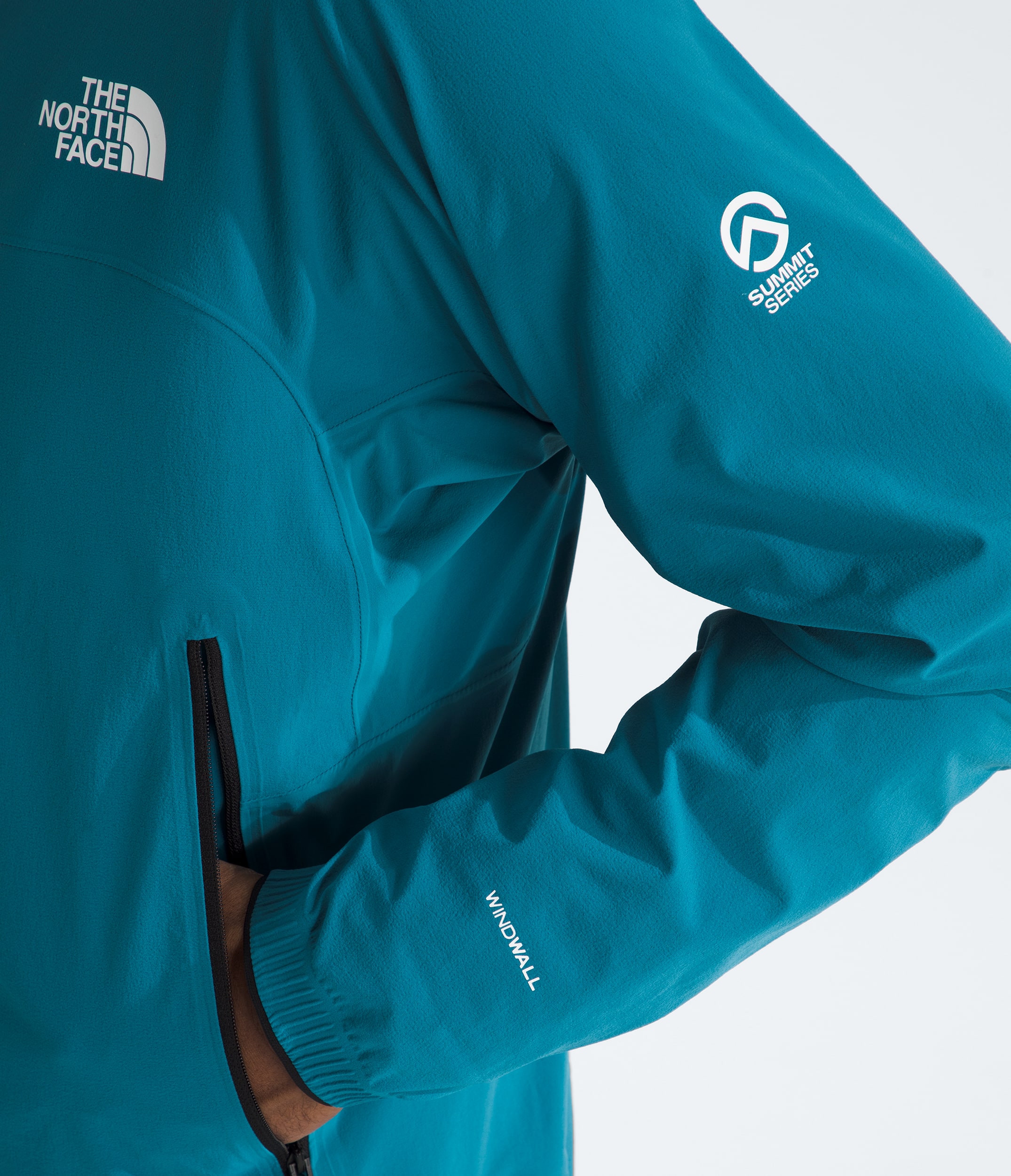 Mens Summit Series Off Width Jacket TNF ALT1