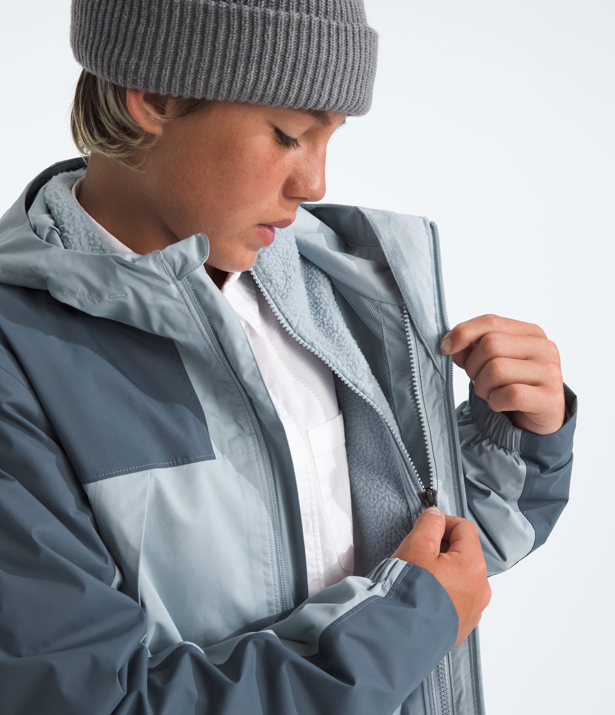 Boys  Girls Antora Triclimate TNF MODELCLOSE3