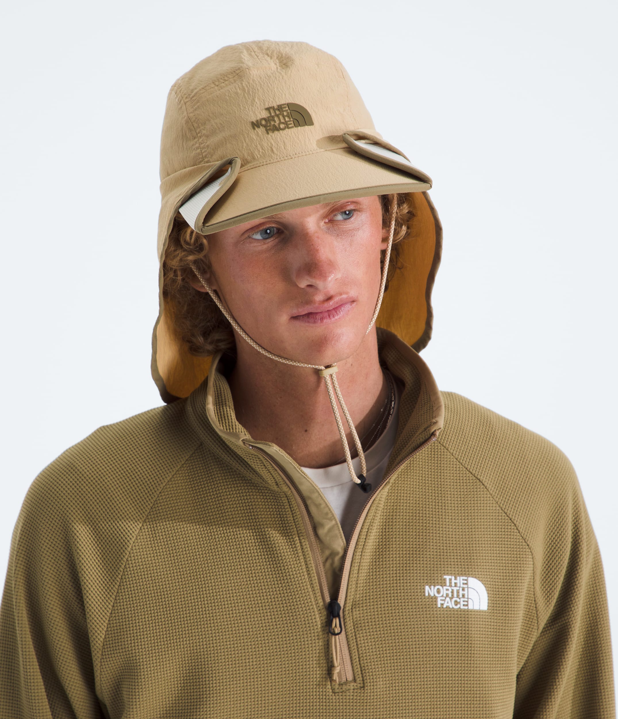 Class V Convertible Sunshield TNF MODELBACK