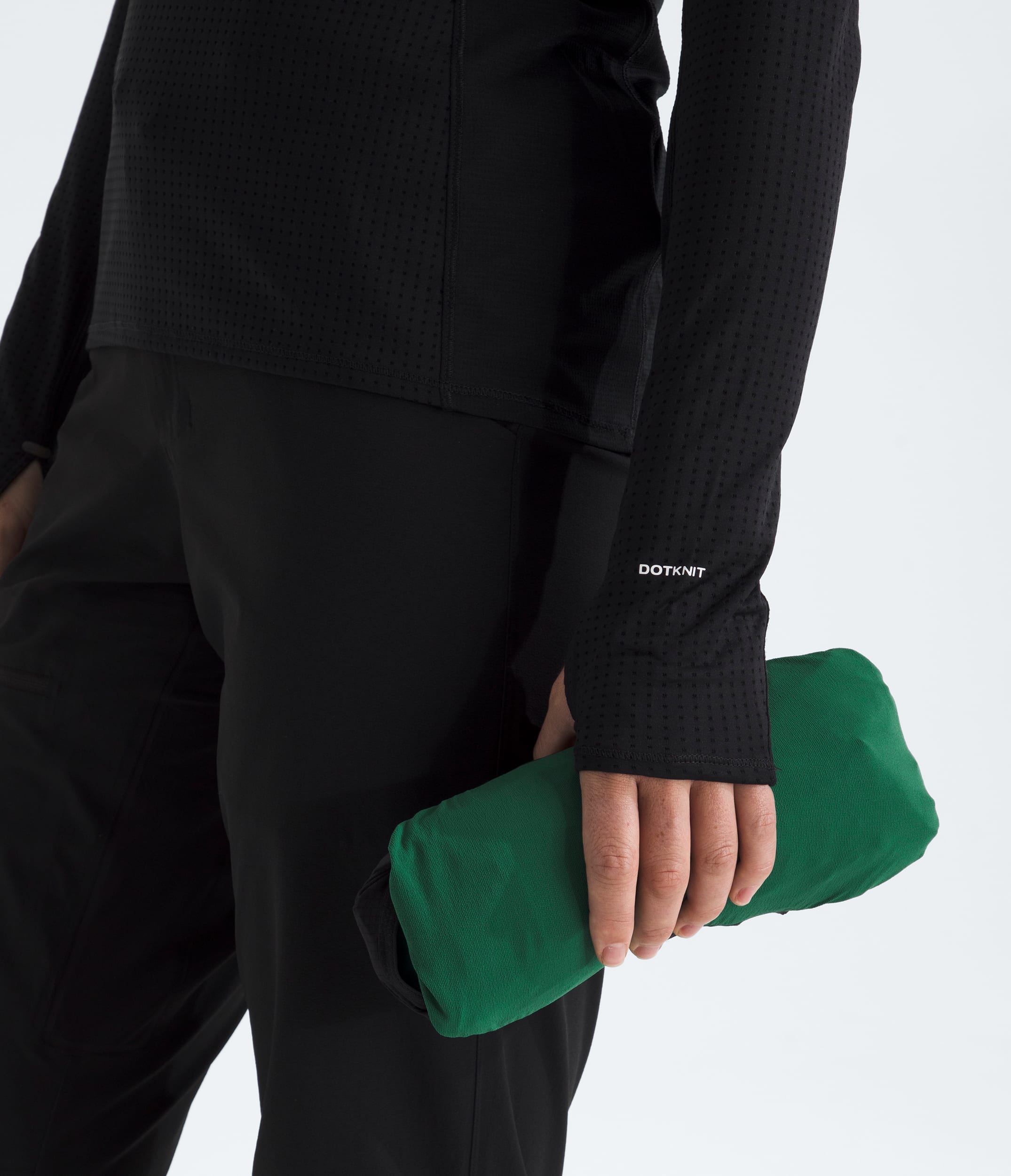 Womens Summit Series Off Width Jacket TNF MODELALT6