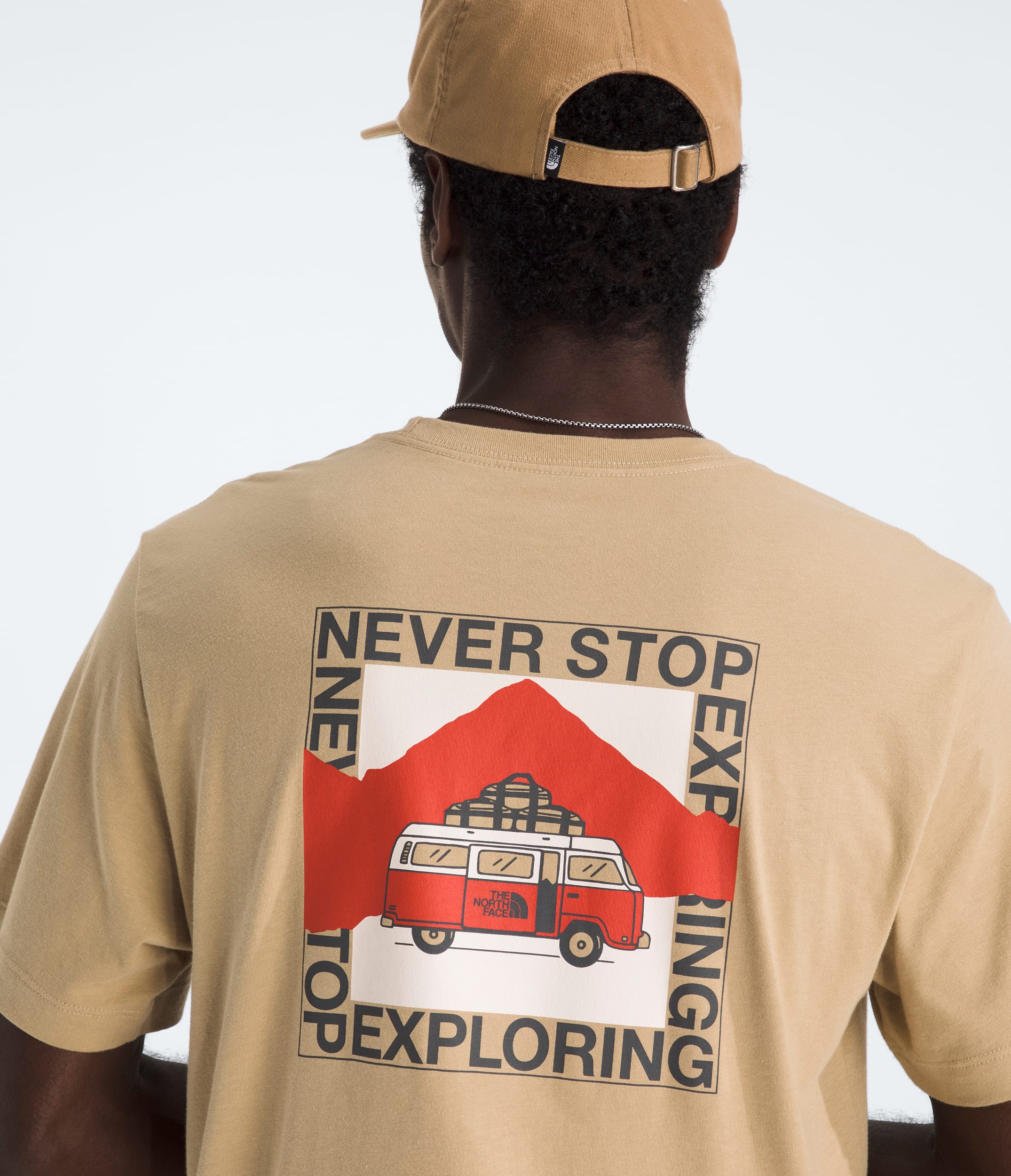 Mens Escape The City Regular ShortSleeve Tee TNF HERO2