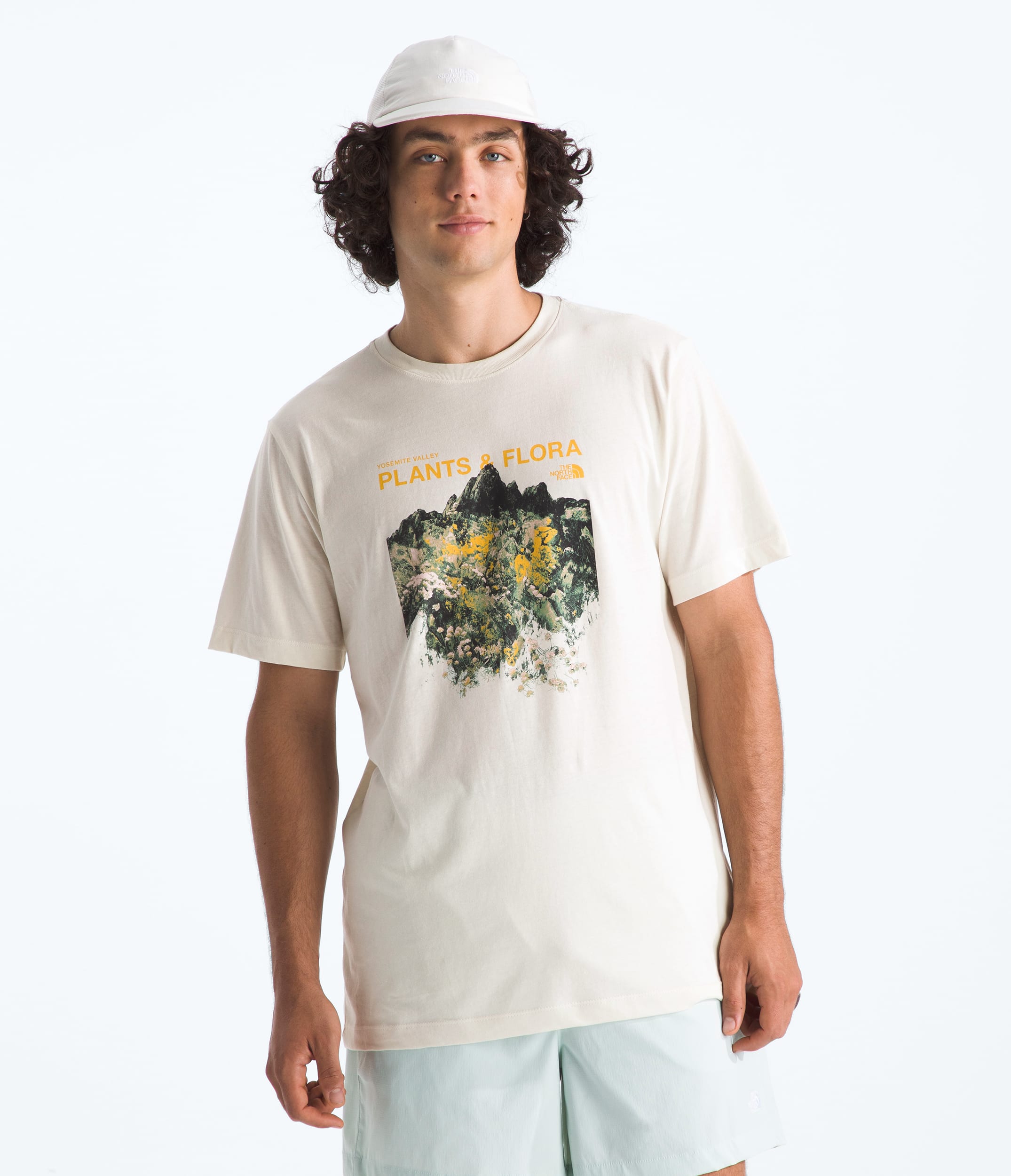 Mens Boulder Breeze Regular ShortSleeve Tee TNF Main