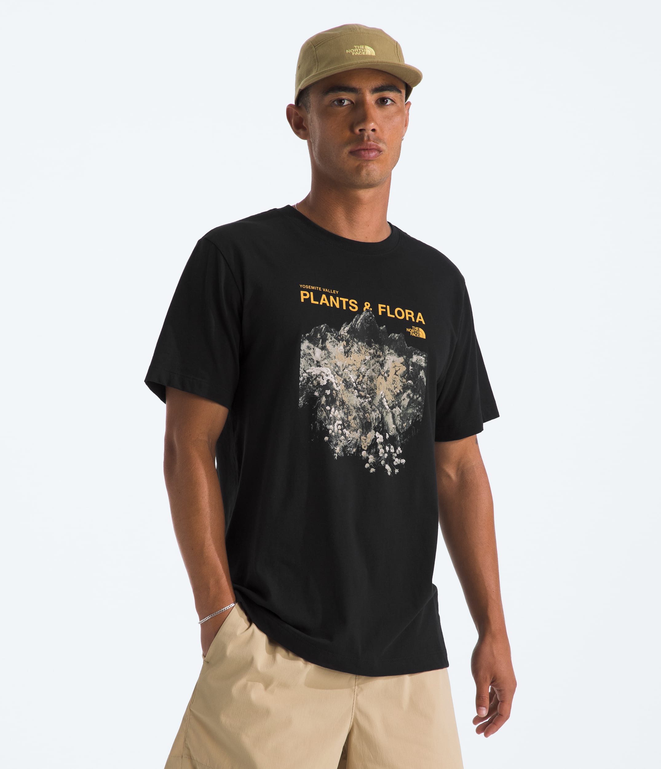 Mens Boulder Breeze Regular ShortSleeve Tee TNF HERO