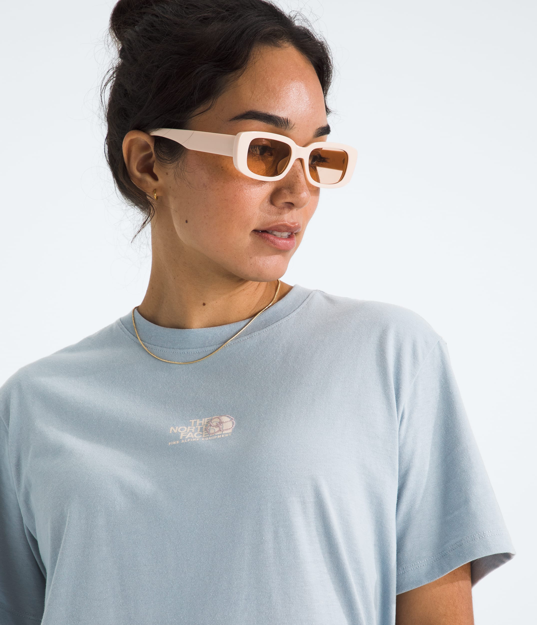 Womens Floral Alpine Relaxed ShortSleeve Tee TNF HERO2