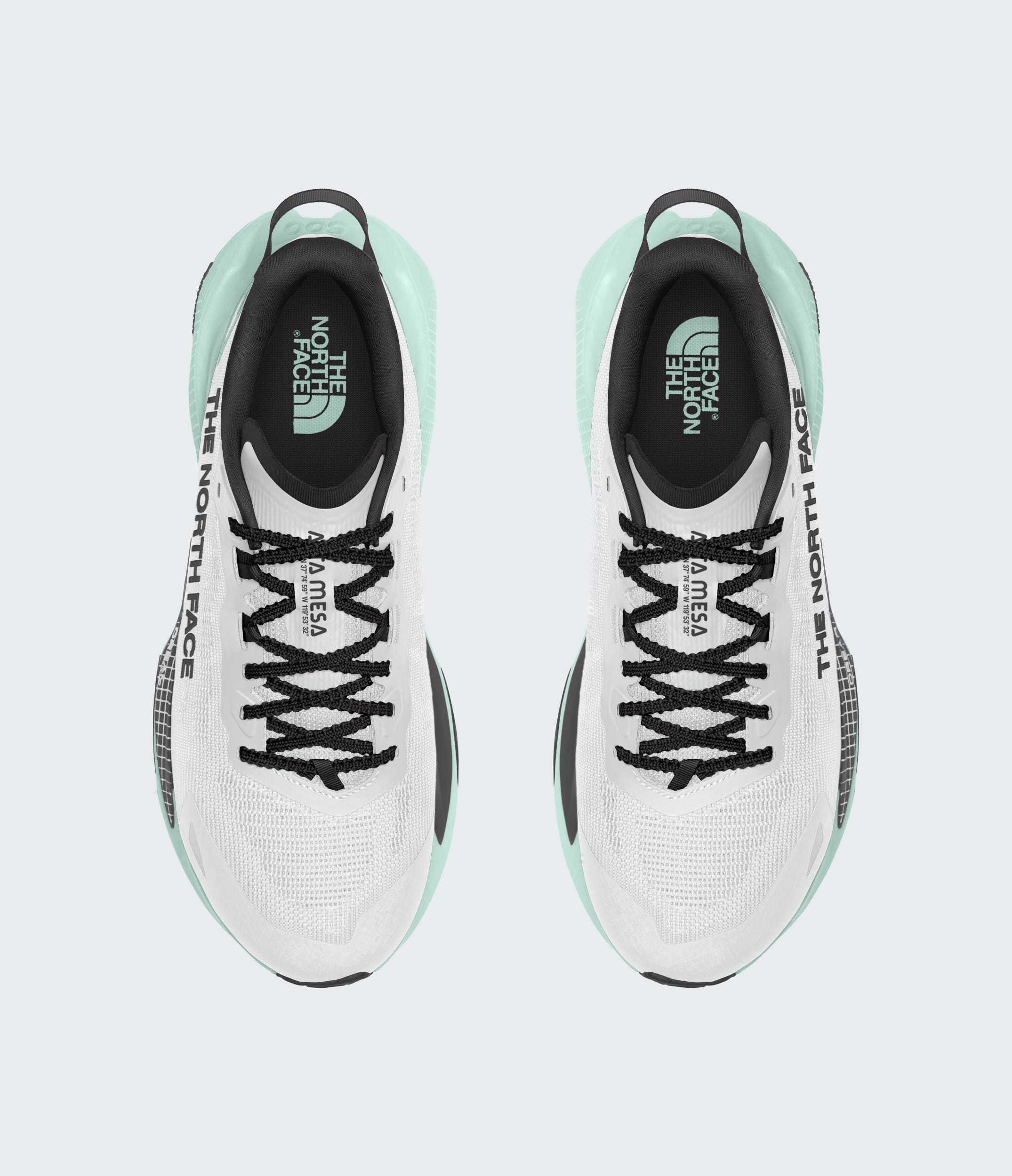 Womens Altamesa 500 V2 Shoes TNF DETAILINSTEP