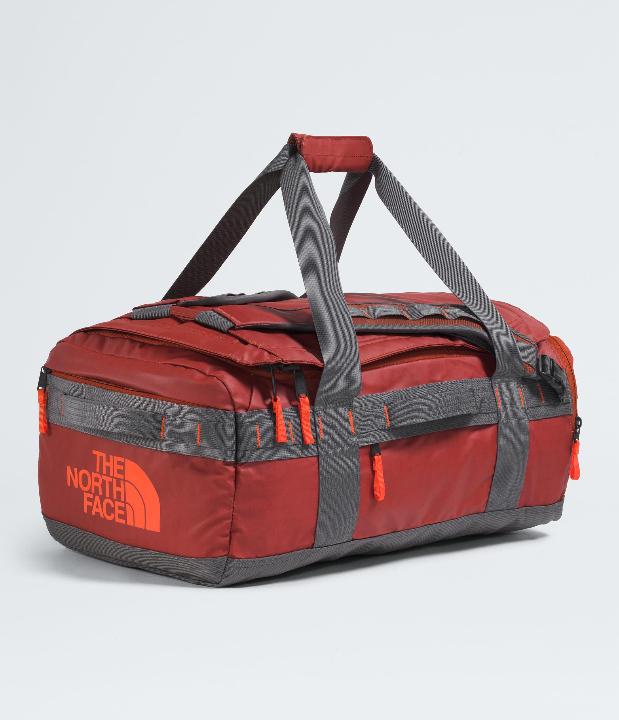 Base Camp Voyager Duffel42L TNF FRONT34
