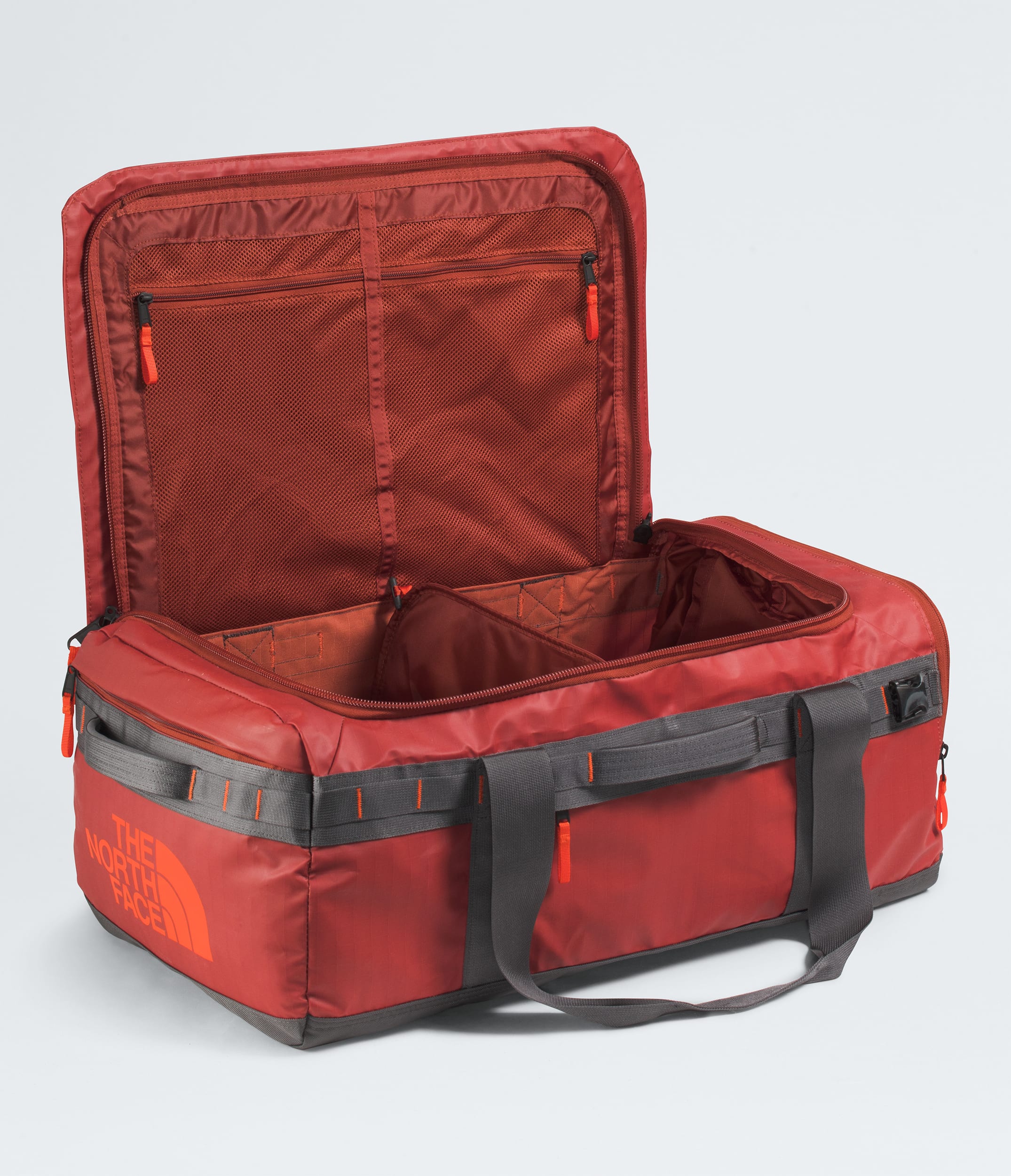 Base Camp Voyager Duffel62L TNF ALT1