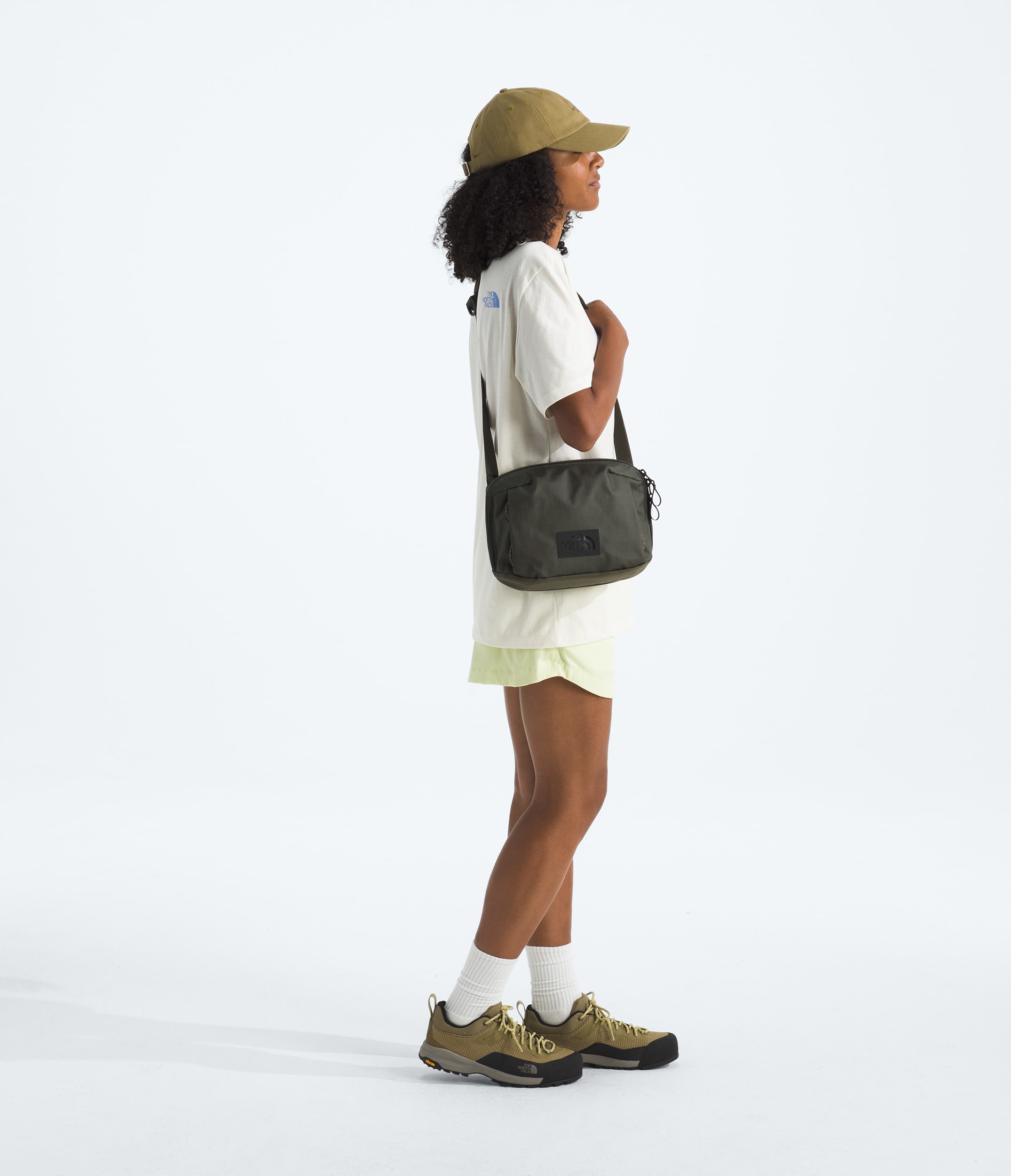 Base Camp Voyager Pro Crossbody TNF New Taupe GreenTNF Black MODELBACK