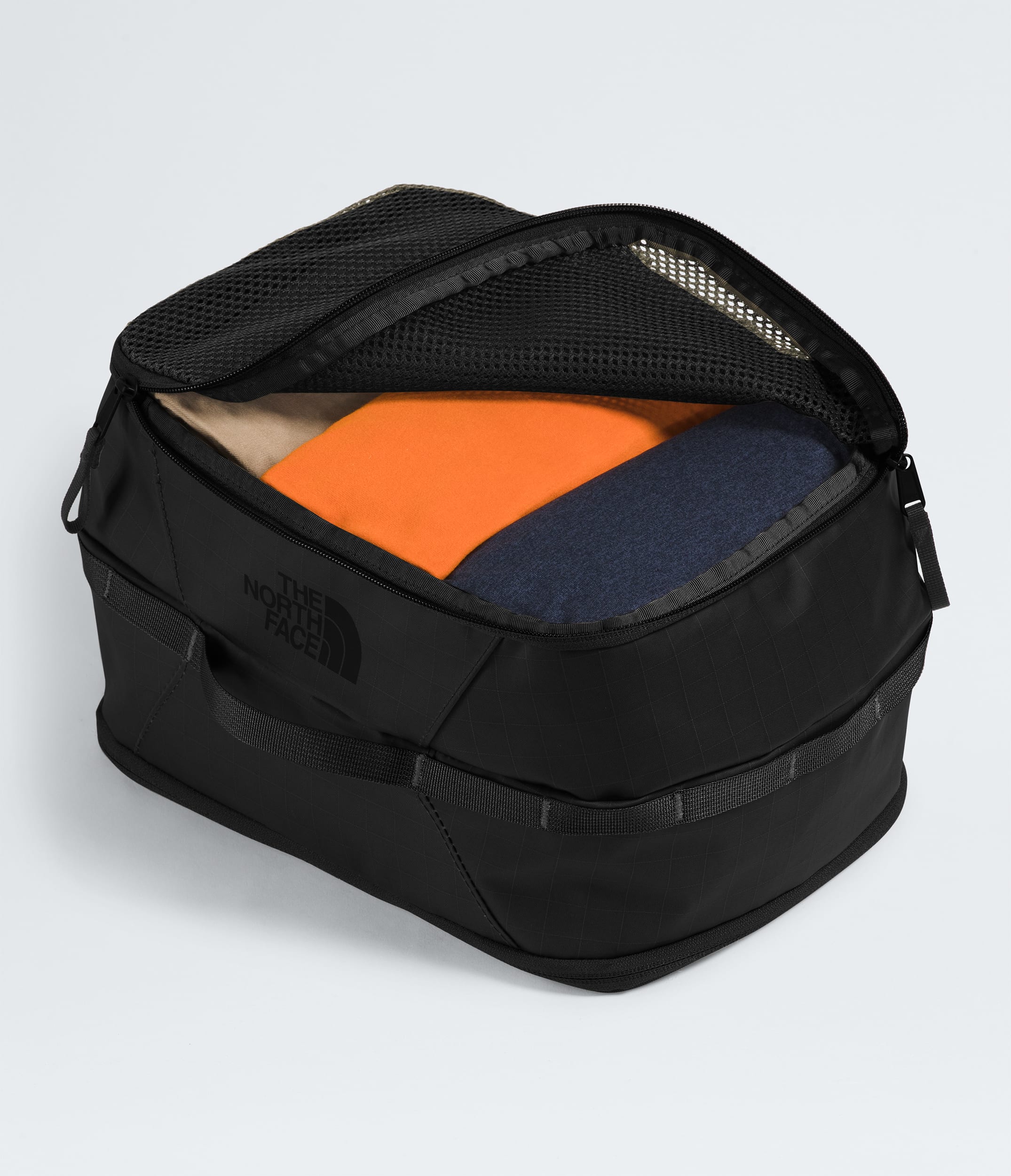 Base Camp Voyager Cube TNF INT