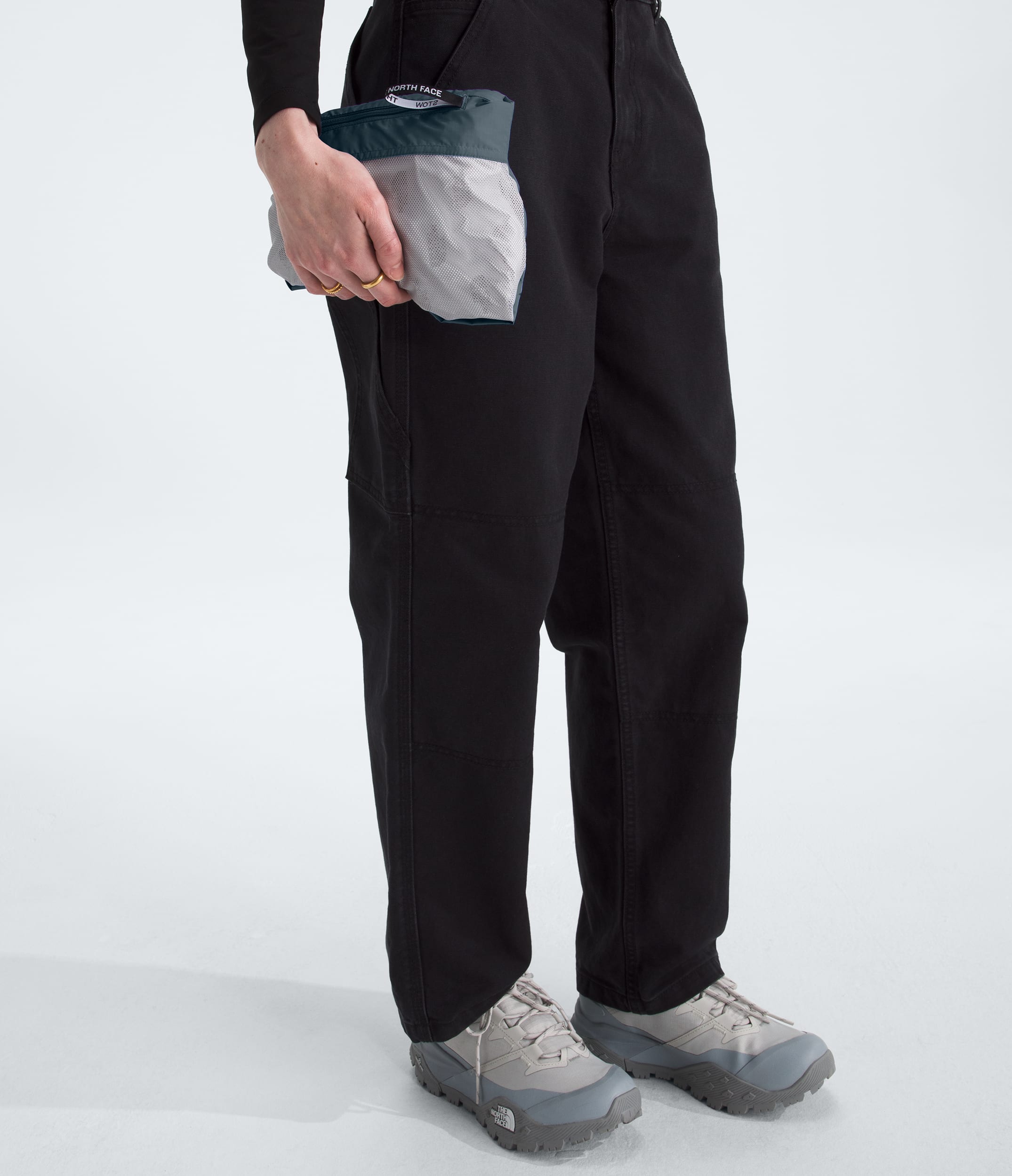 Womens Alta Vista Rain Jacket TNF MODELALT6