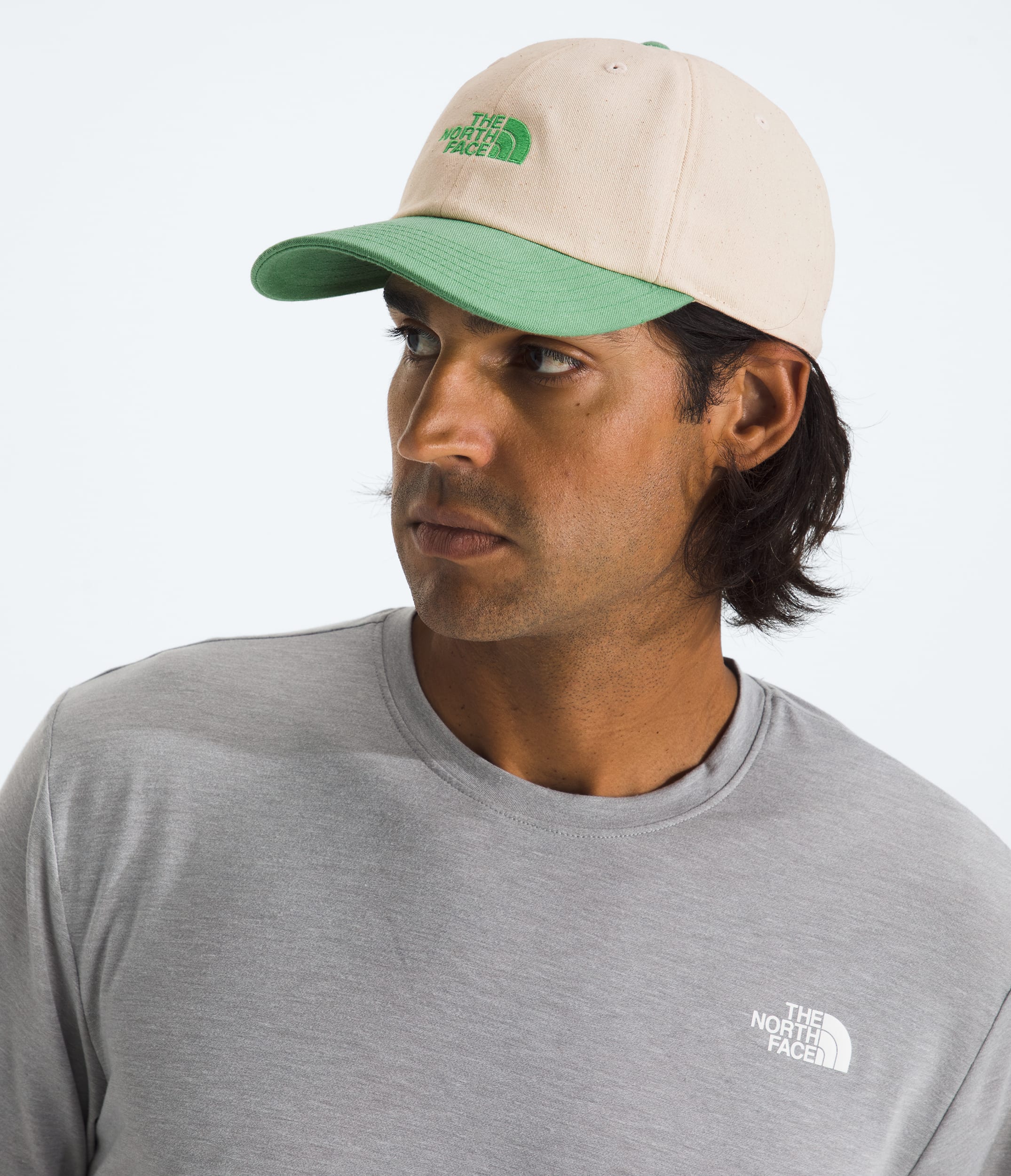 Roomy Norm Hat TNF Dimmed Algae  White Dune Raw Undyed MODELBACK