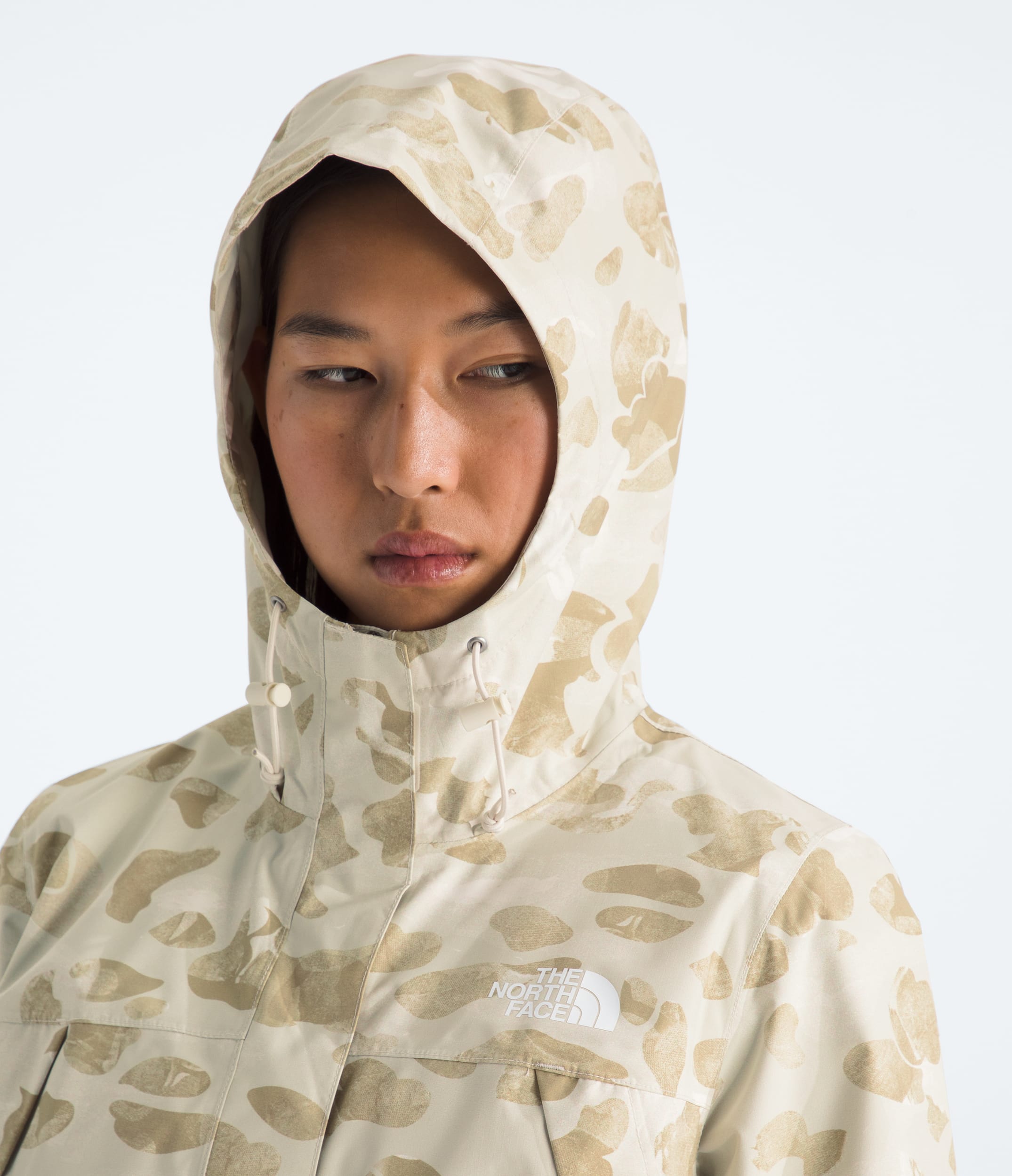 Womens Antora Rain JacketPrint TNF MODELHOOD2