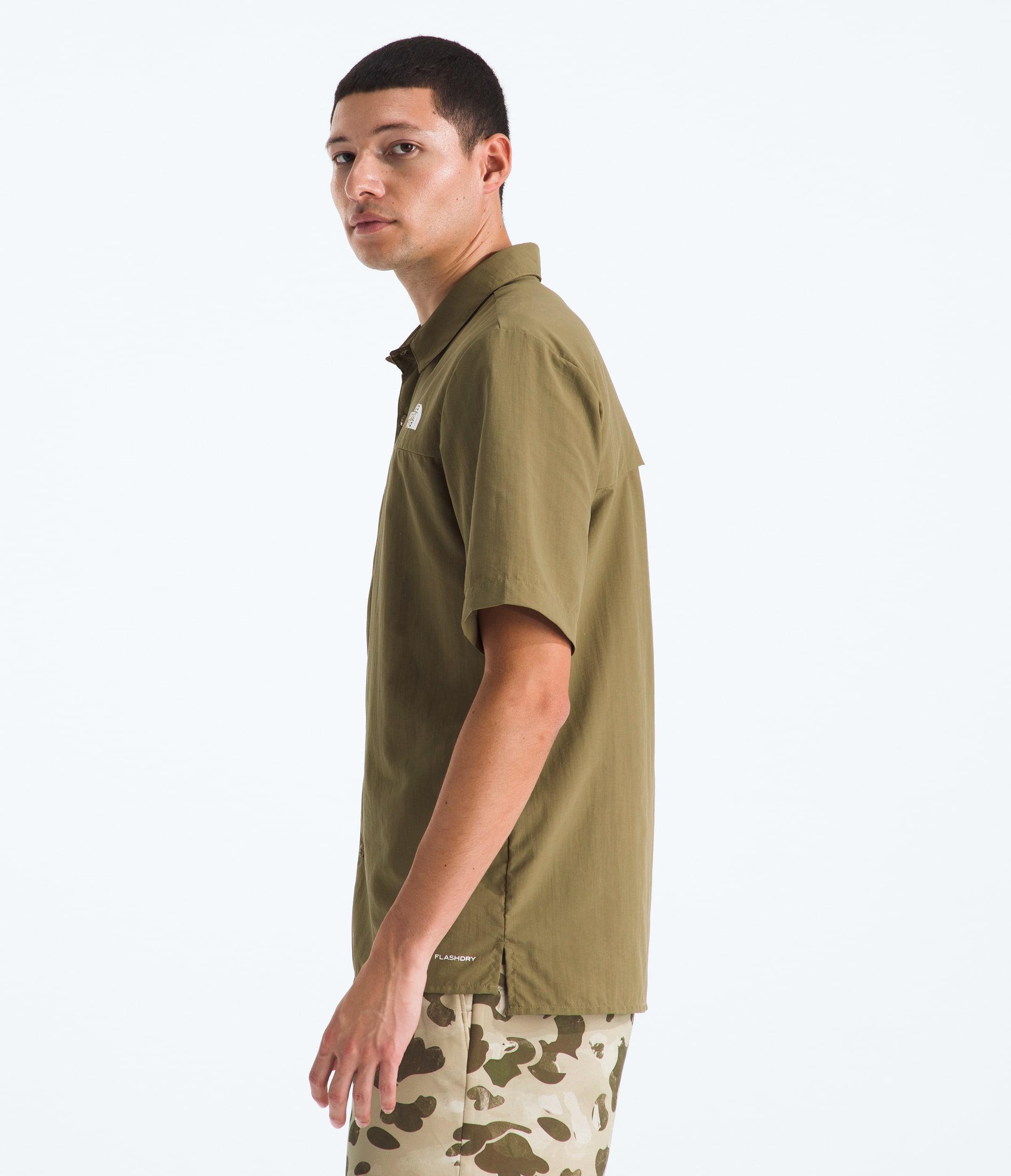 Mens Packable ShortSleeve Shirt TNF MODEL34