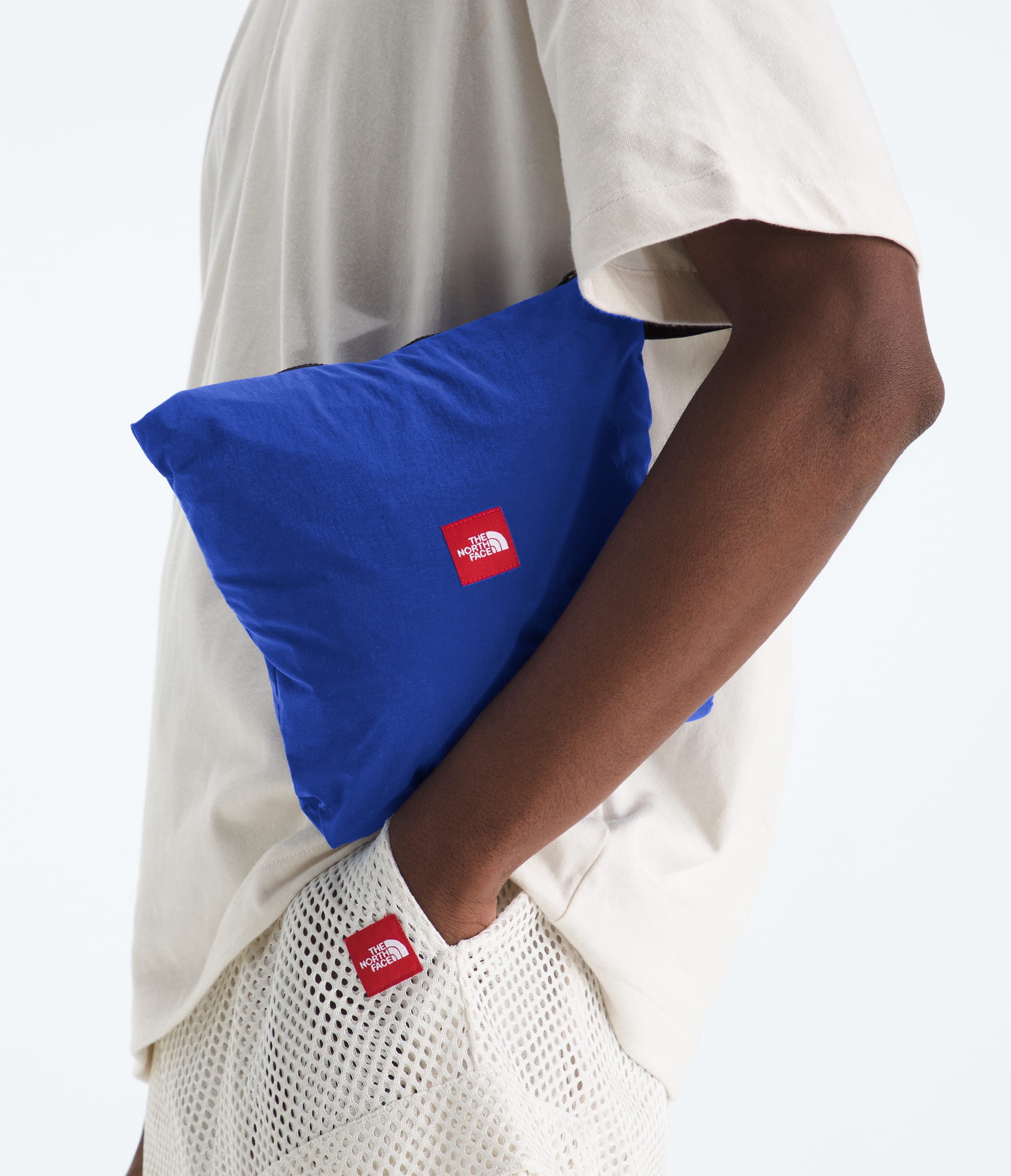 TNF Red Box Taslan Jacket TNF ALT1