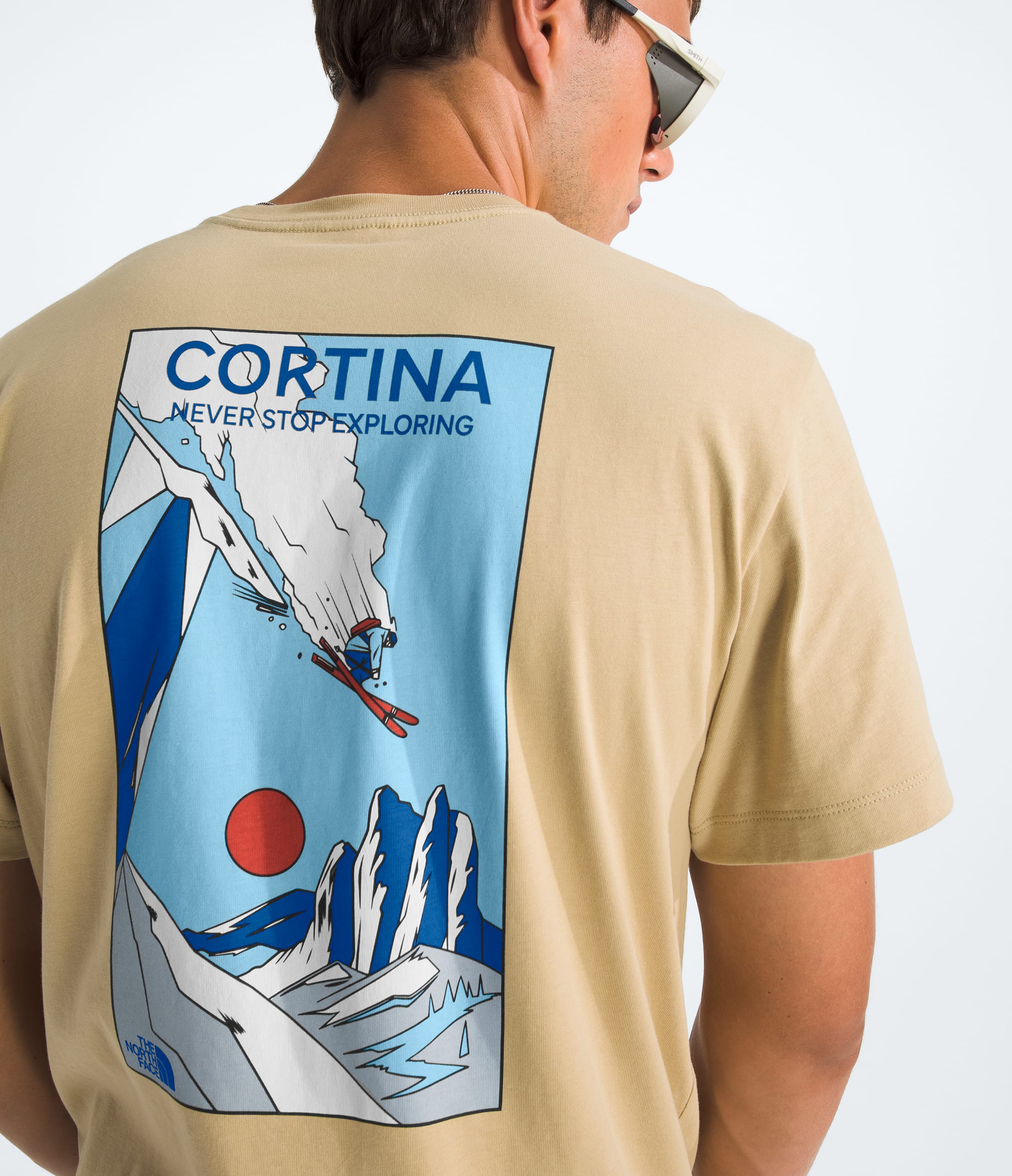 Mens Mountain Celebration Regular ShortSleeve TeeGraphic TNF HERO2