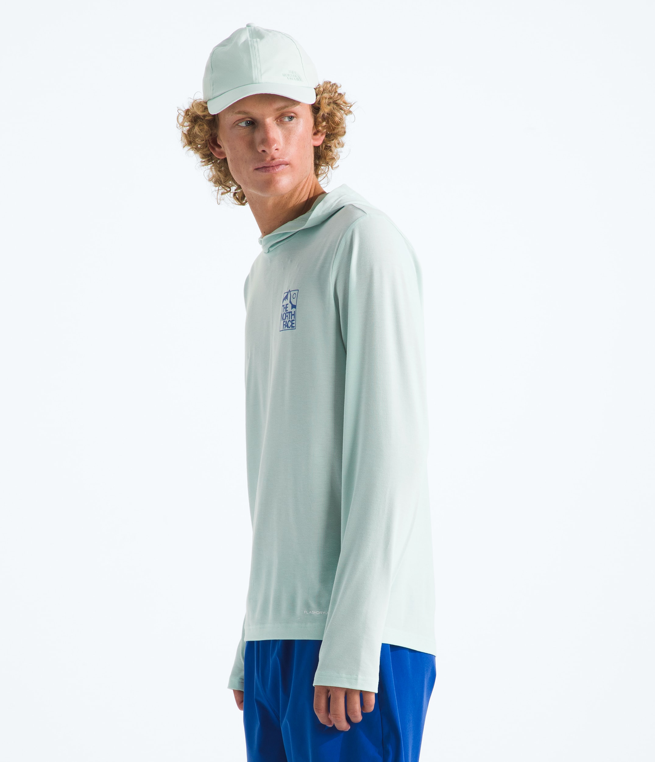 Mens Adventure Sunrise Hike Hoodie TNF MODEL34