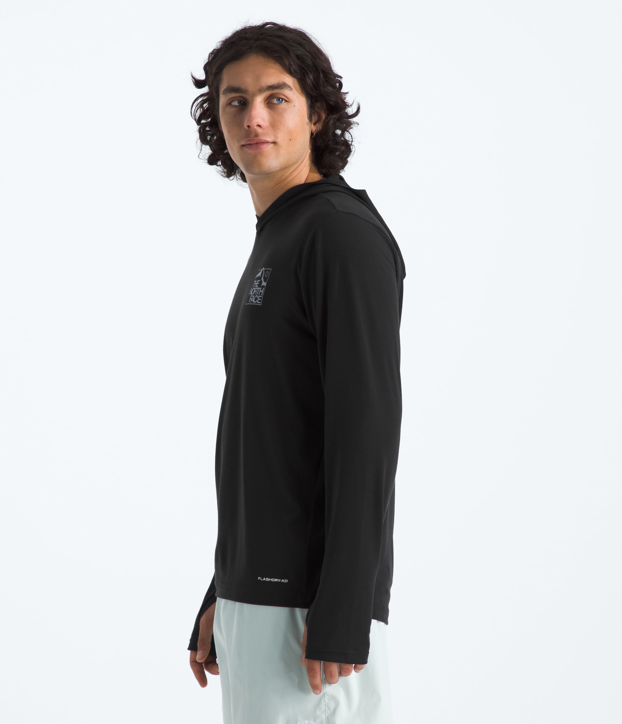 Mens Adventure Sunrise Hike Hoodie TNF MODEL34