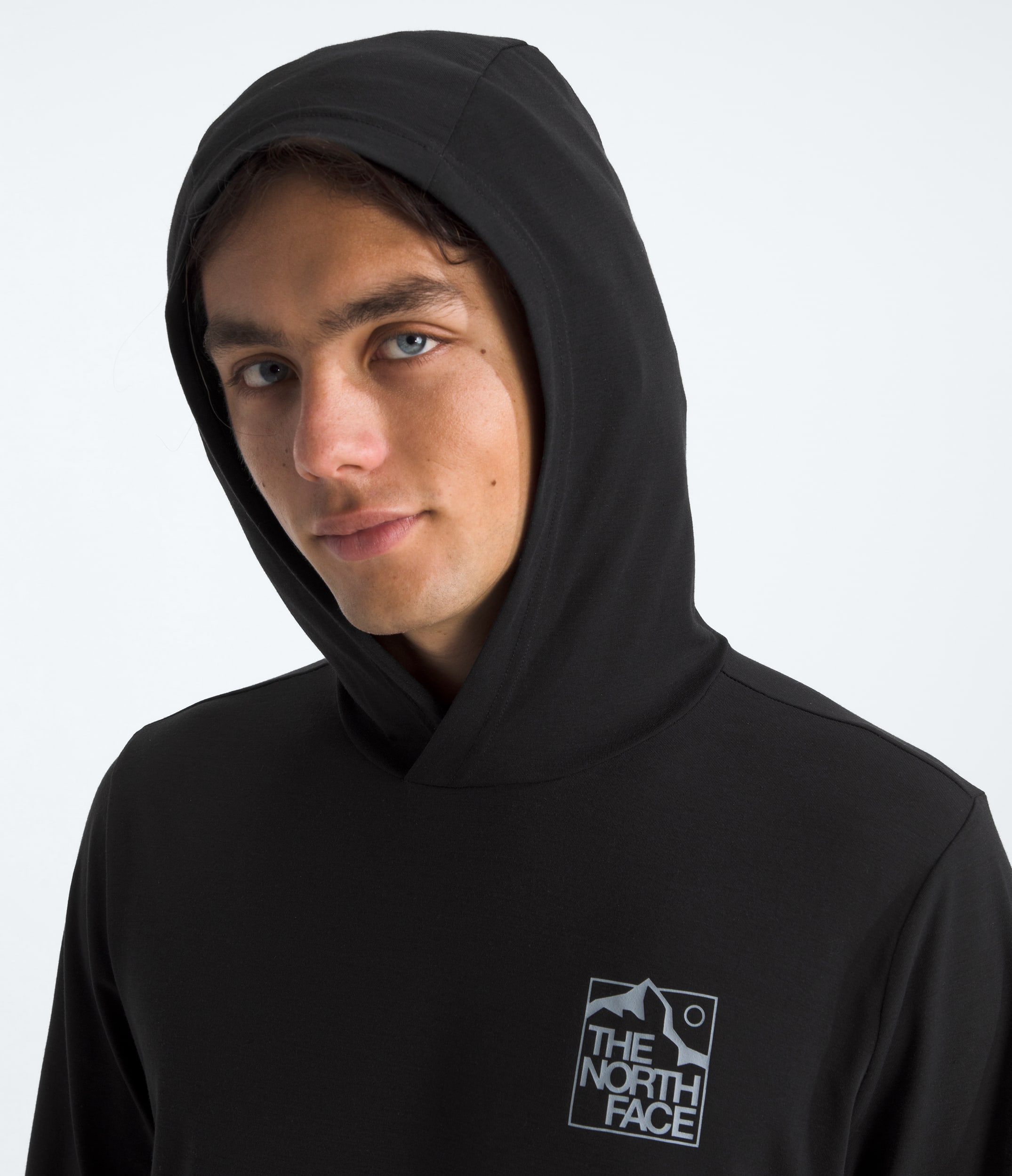 Mens Adventure Sunrise Hike Hoodie TNF MODELHOOD2