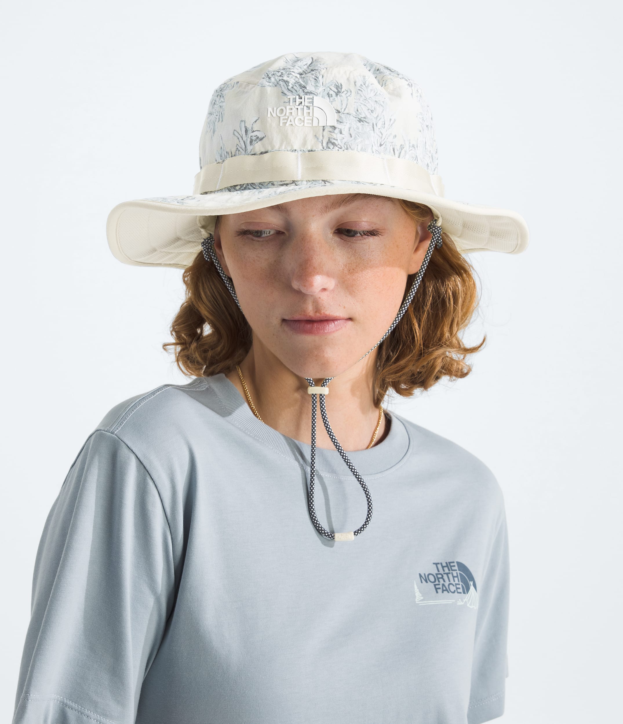 Class V Brimmer Hat TNF DESERT STONE BIG SAGEBRUSH PRINT MODELBACK