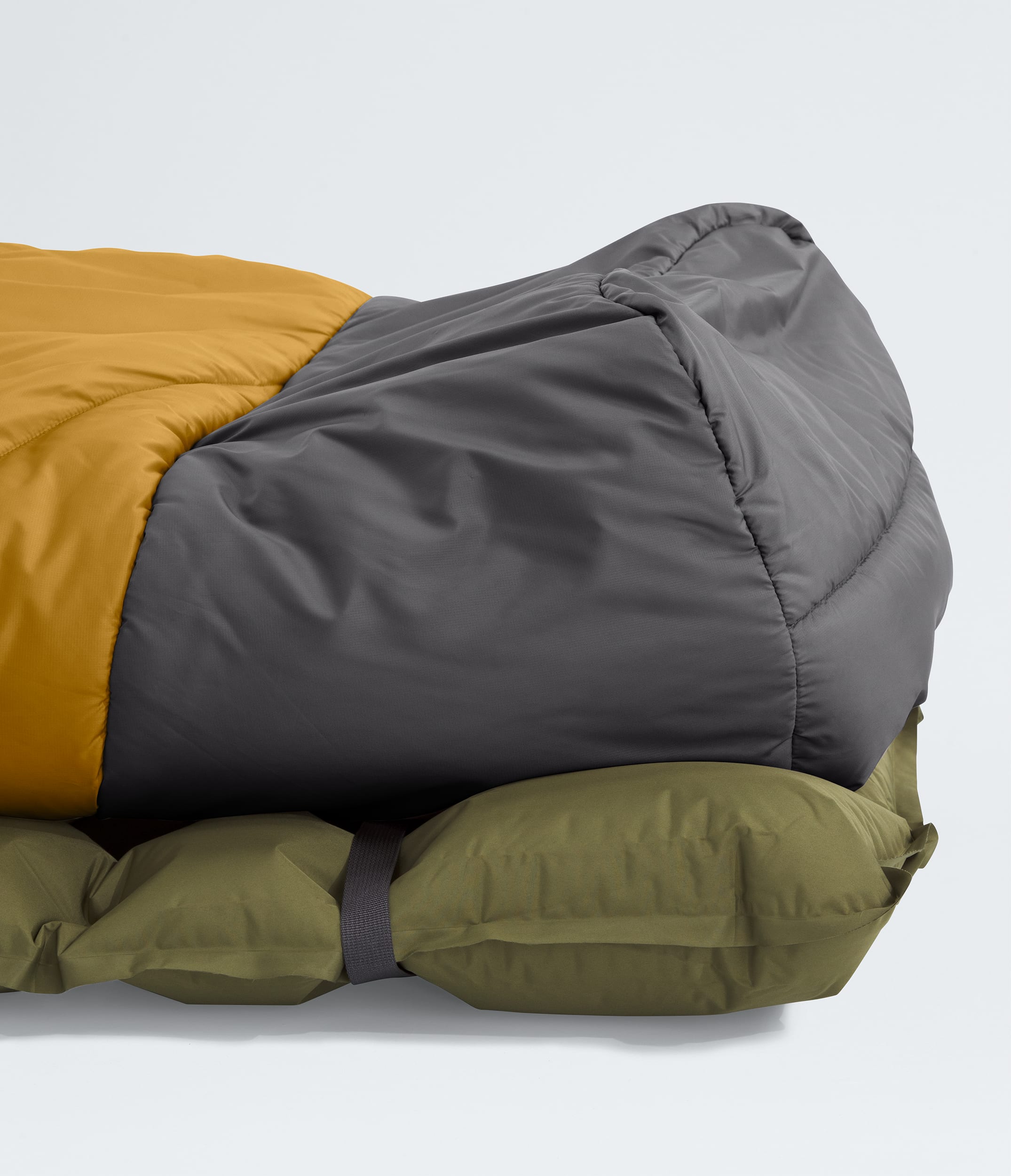 Universal One Bag TNF ALT2