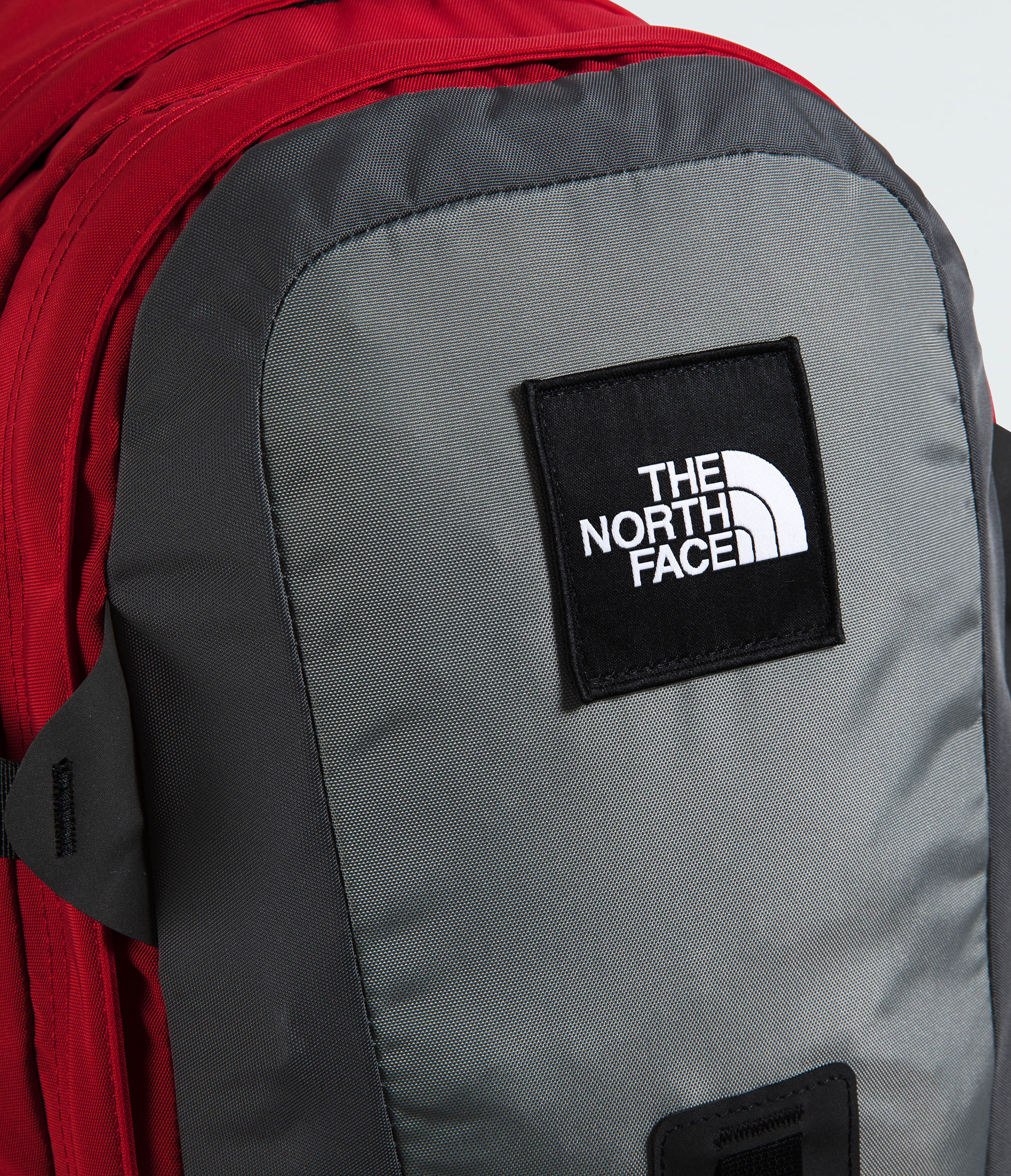 Hot Shot SE Backpack TNF TNF RedZinc Grey DETAIL3