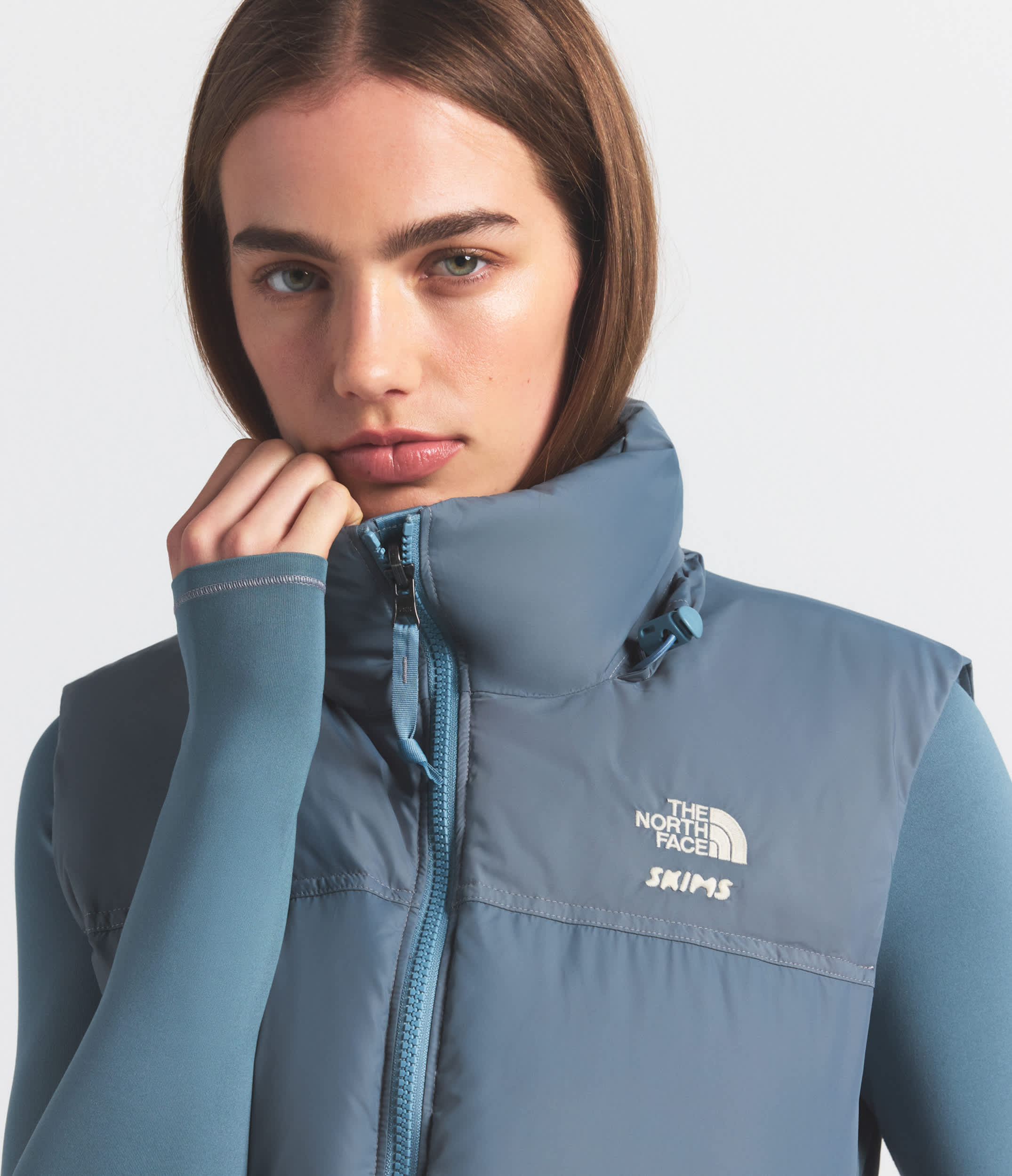 Veste Nuptse 1996 The North Face x SKIMS TNF Cyanite Sk HERO3