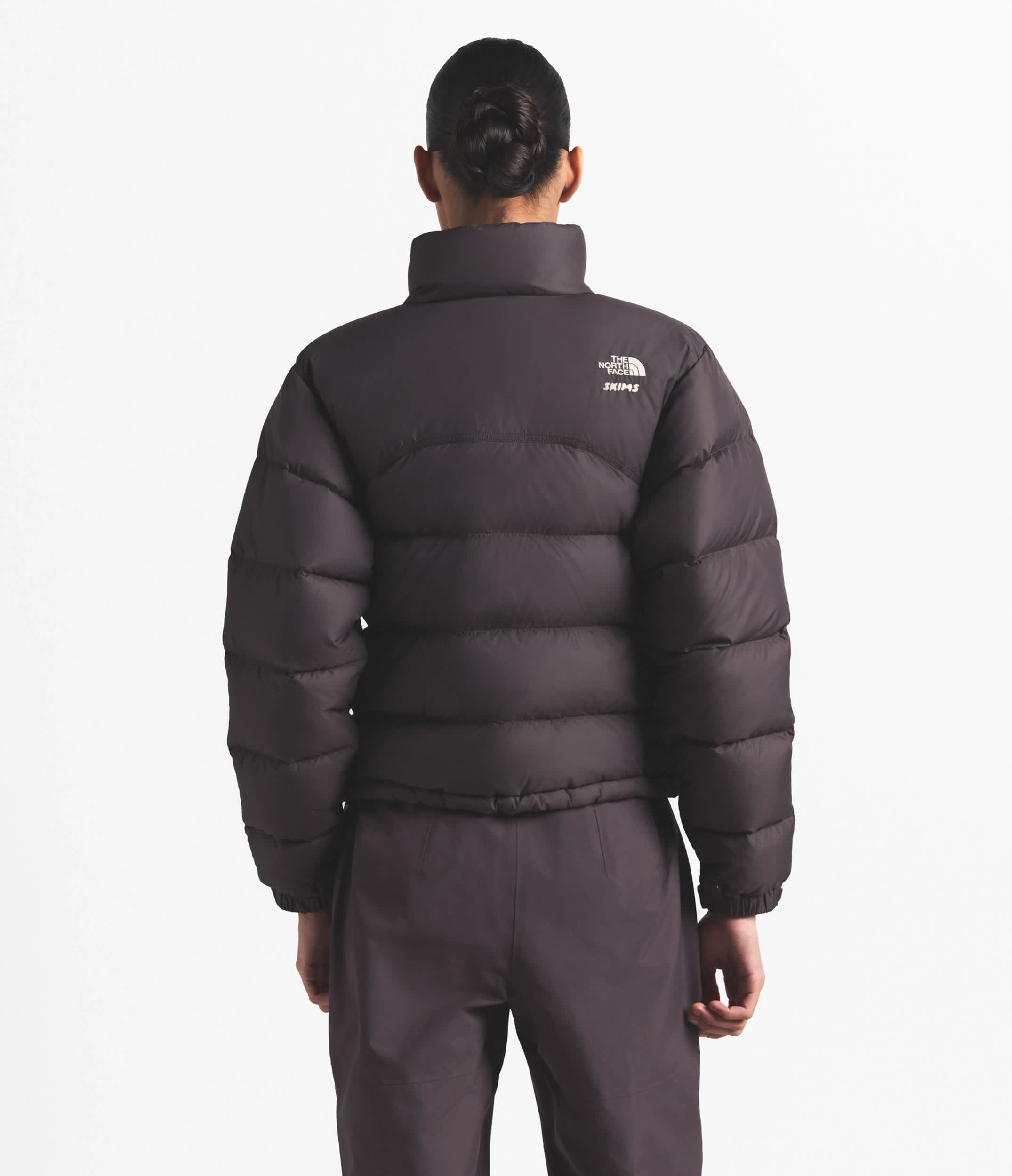 Manteau Retro Nuptse 2000 pour femmes The North Face x SKIMS TNF Phnix Sk BACK