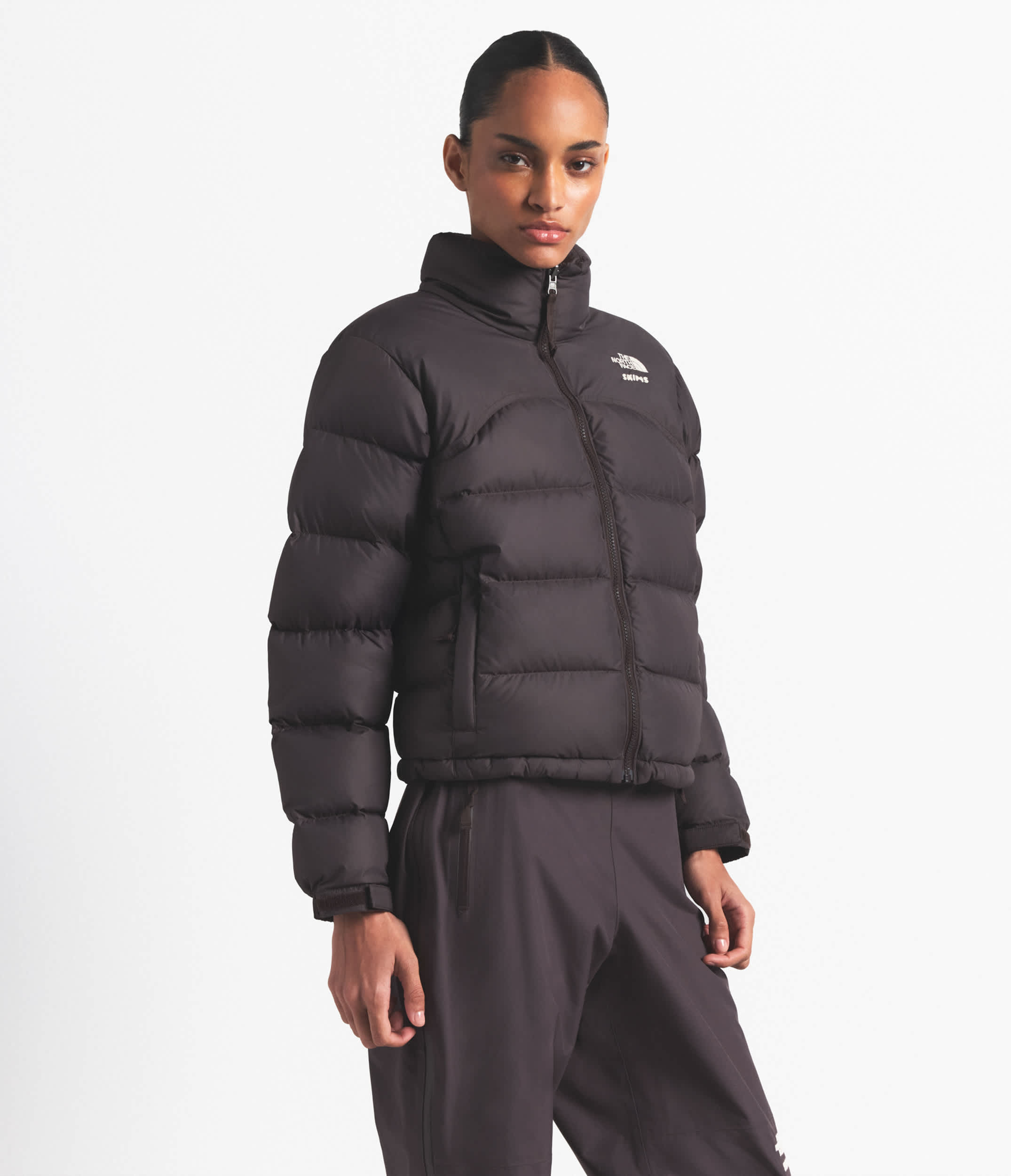 Manteau Retro Nuptse 2000 pour femmes The North Face x SKIMS TNF Phnix Sk MODEL34