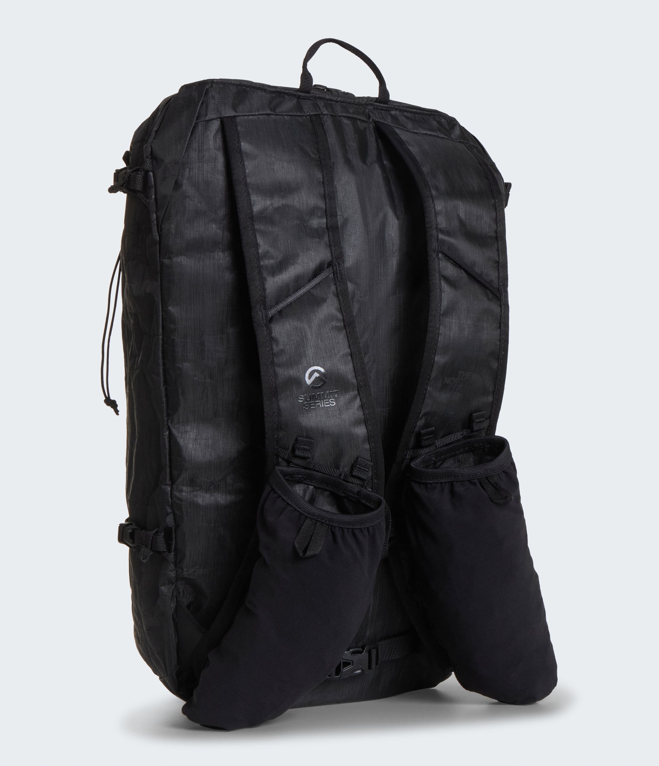 Summit Series AMK 25L Pack | The North Face