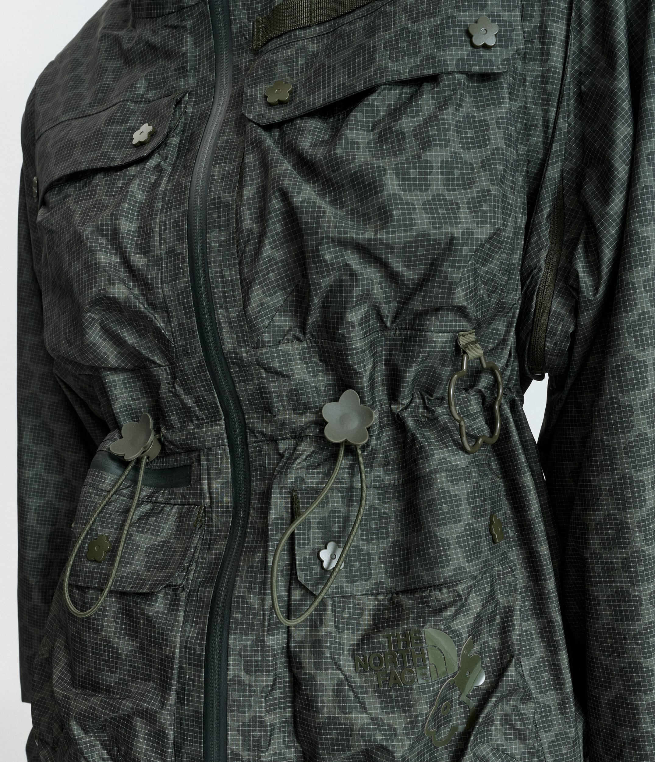 TNF x Cecilie Bahnsen Tenzin Convertible Jacket TNF HERO2