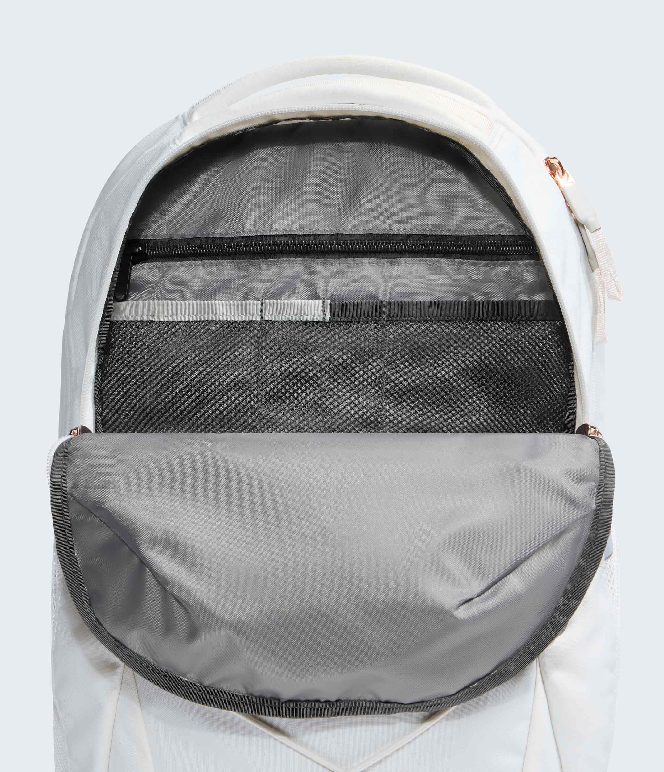 Womens Jester Luxe Backpack  27L TNF DETAIL1
