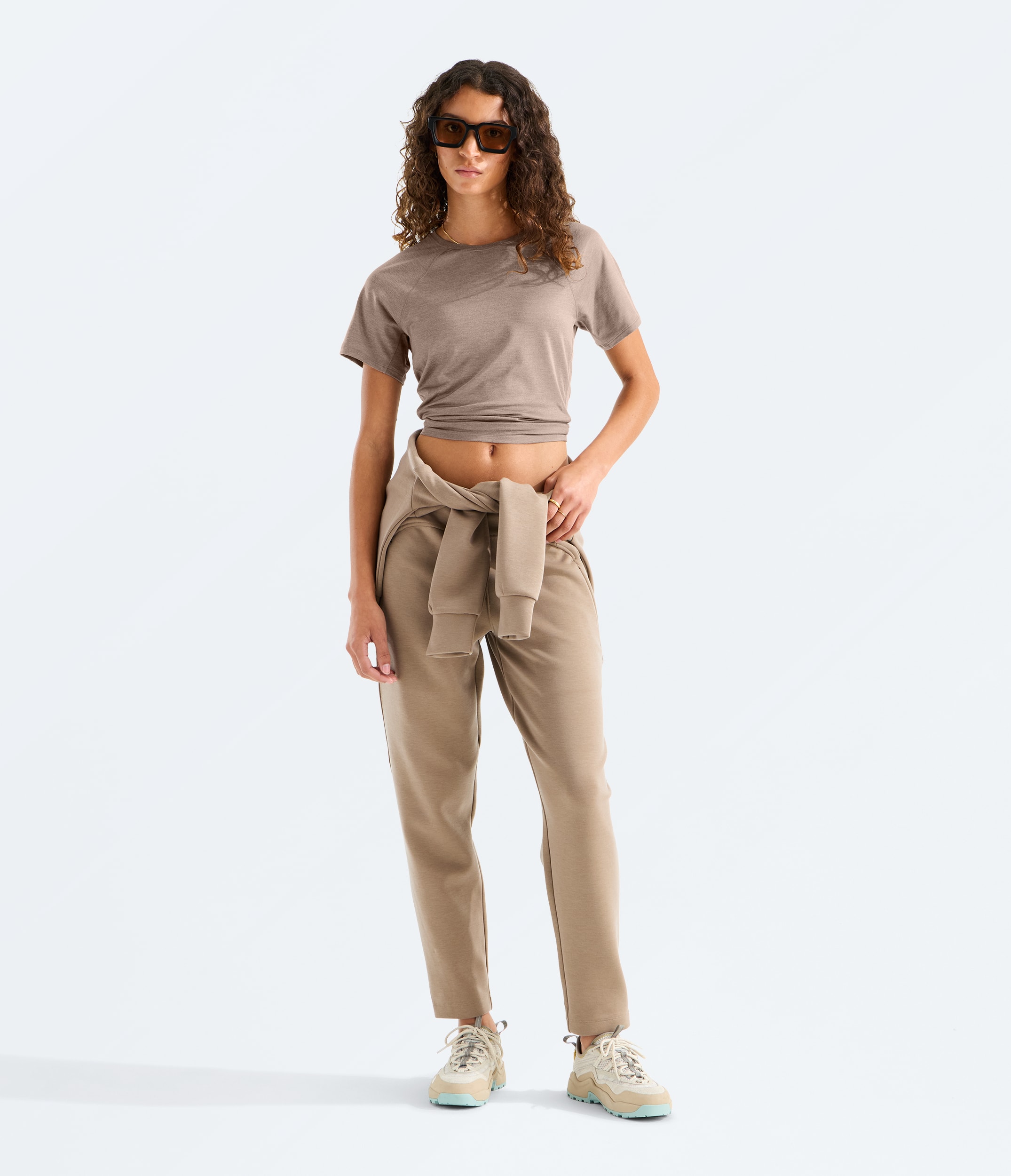 Womens Jaida ShortSleeve Tee TNF HERO2