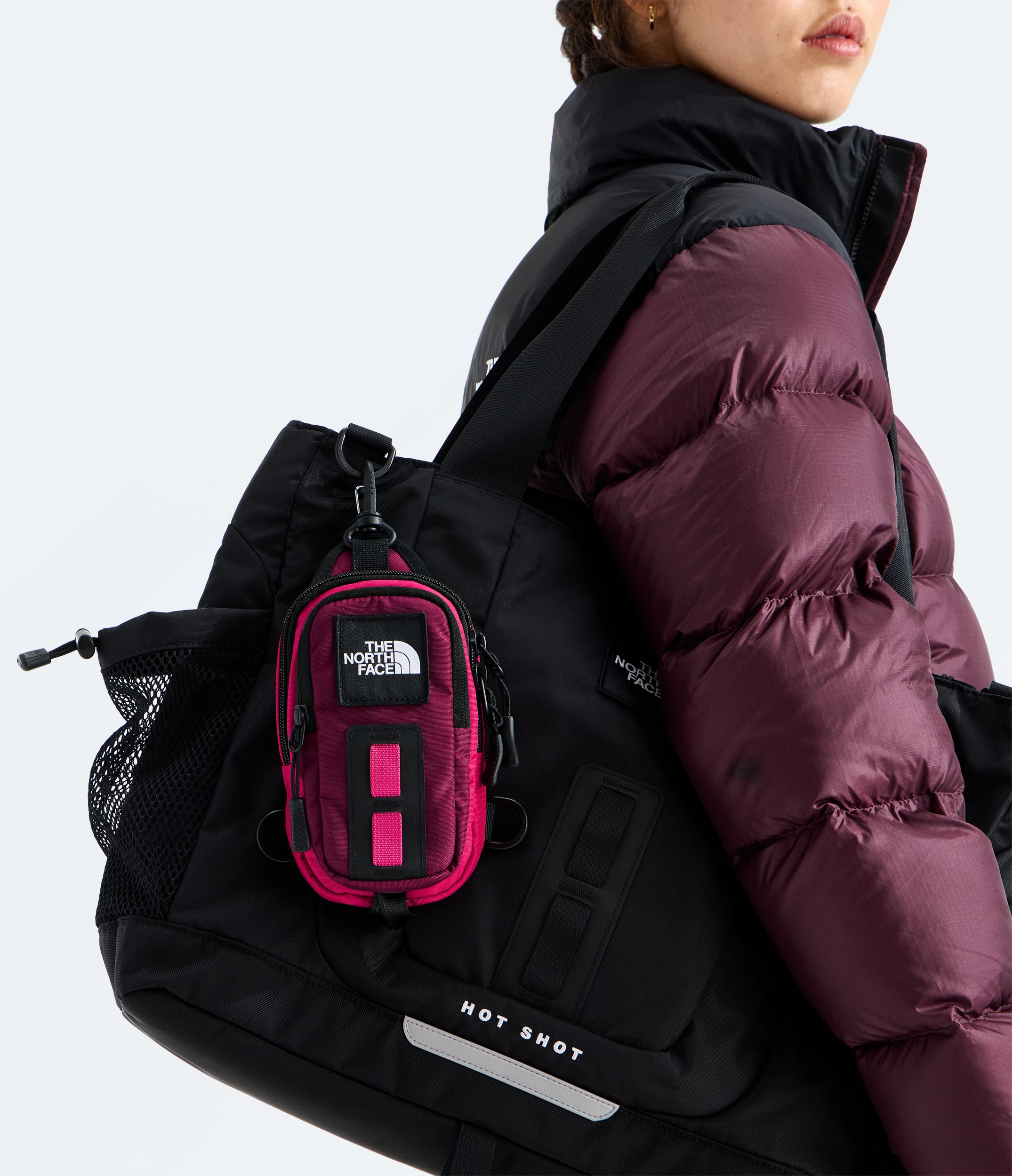 Hot Shot Crossbody TNF ALT1