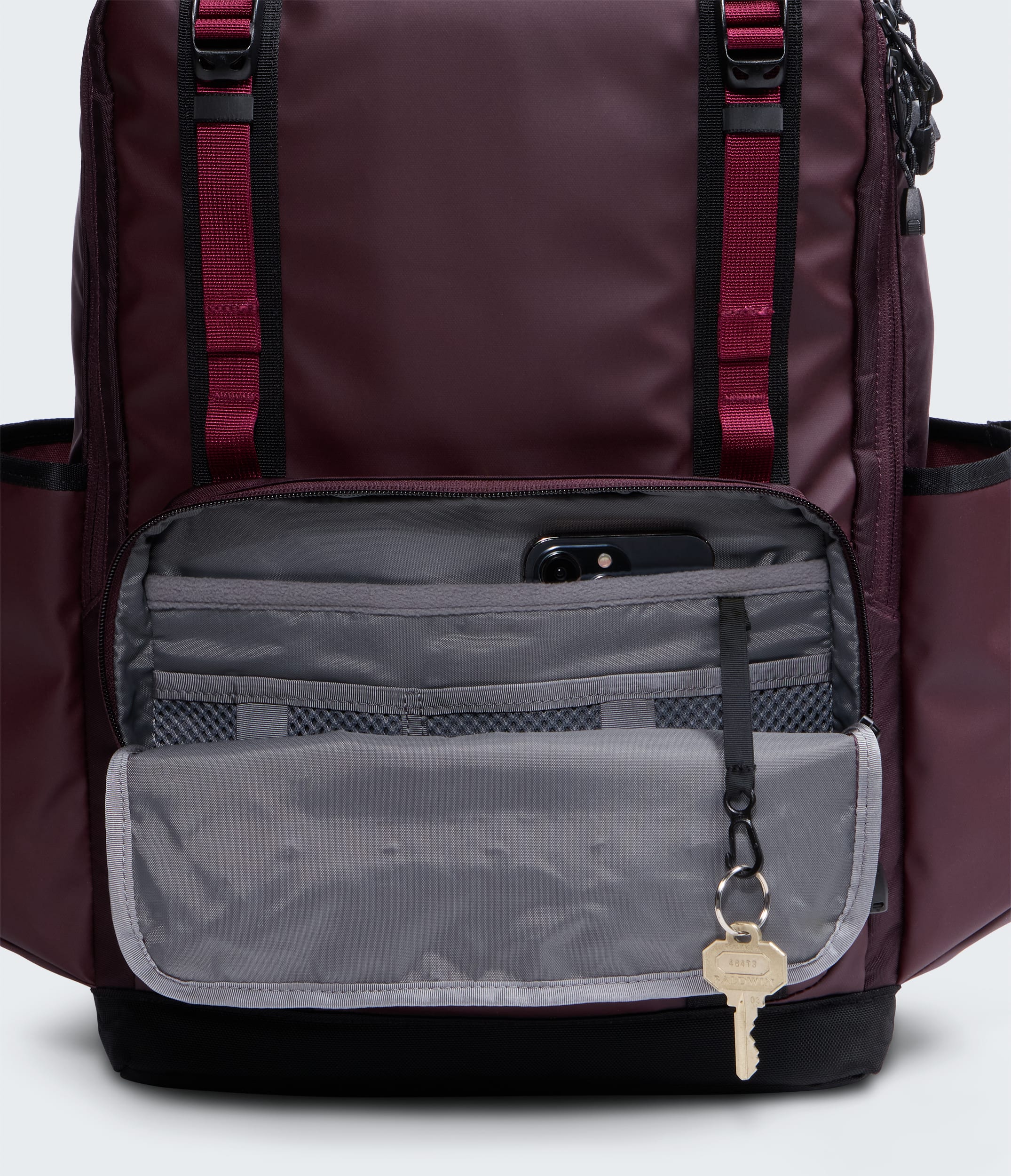 Base Camp Daypack TNF ALT1