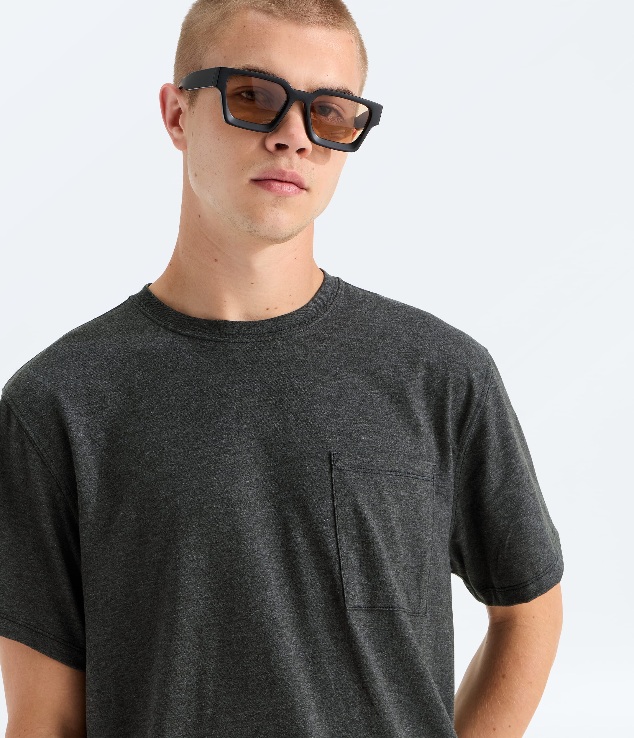 Mens TriBlend ShortSleeve Pocket Tee TNF HERO2