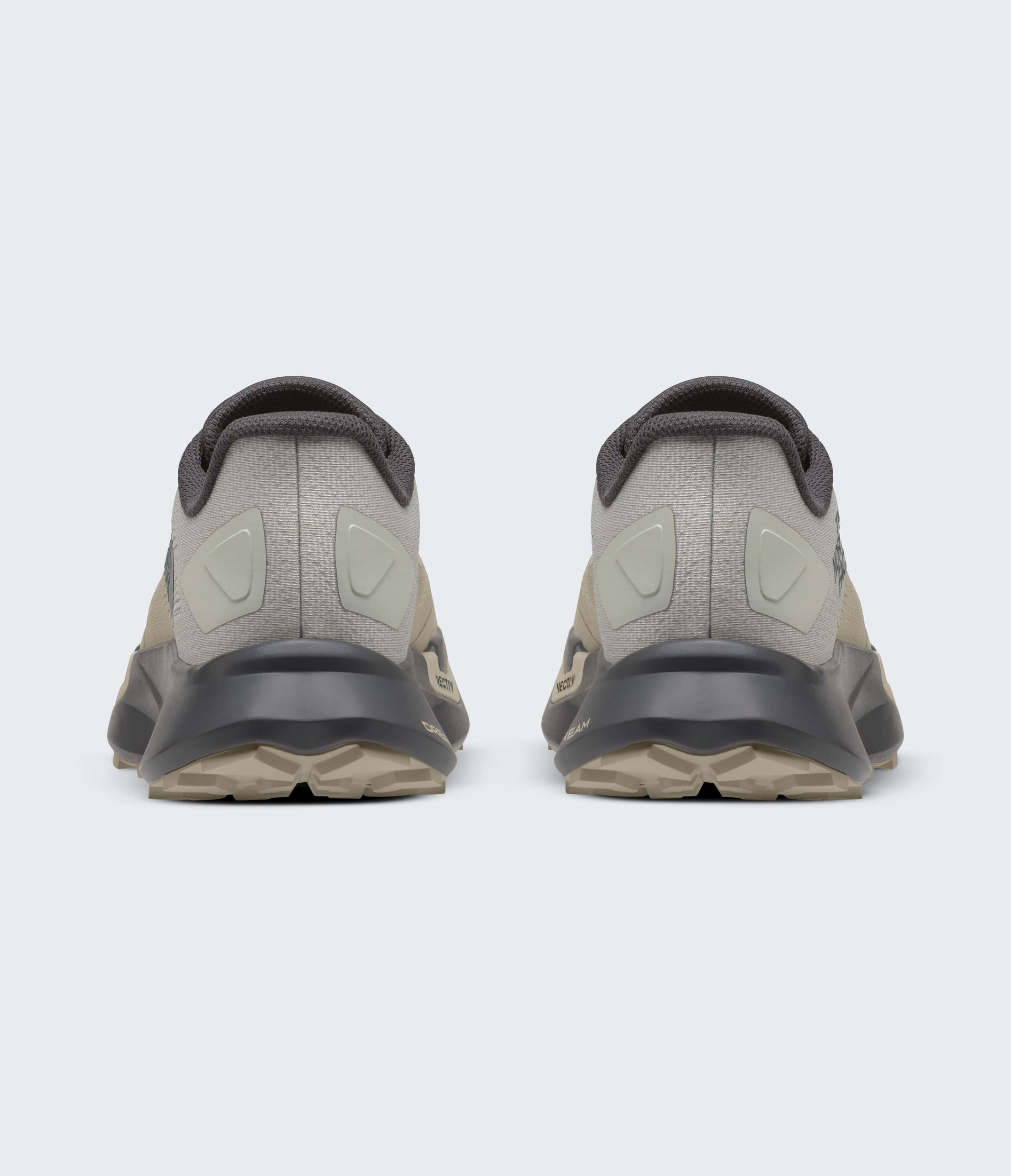 Mens VECTIV Enduris 4 Shoes TNF BACK
