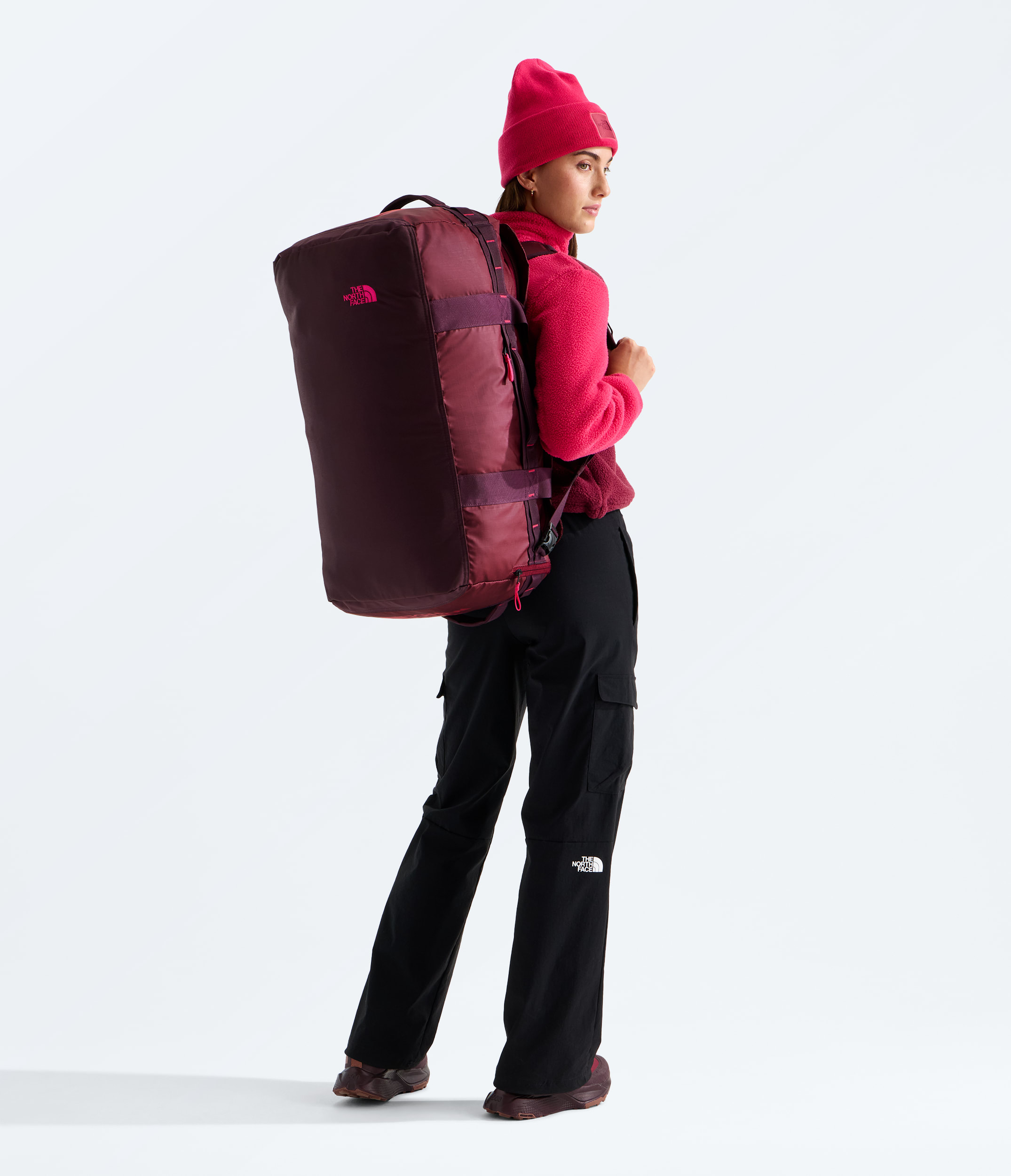 Base Camp Voyager Duffel62L TNF MODELBACK
