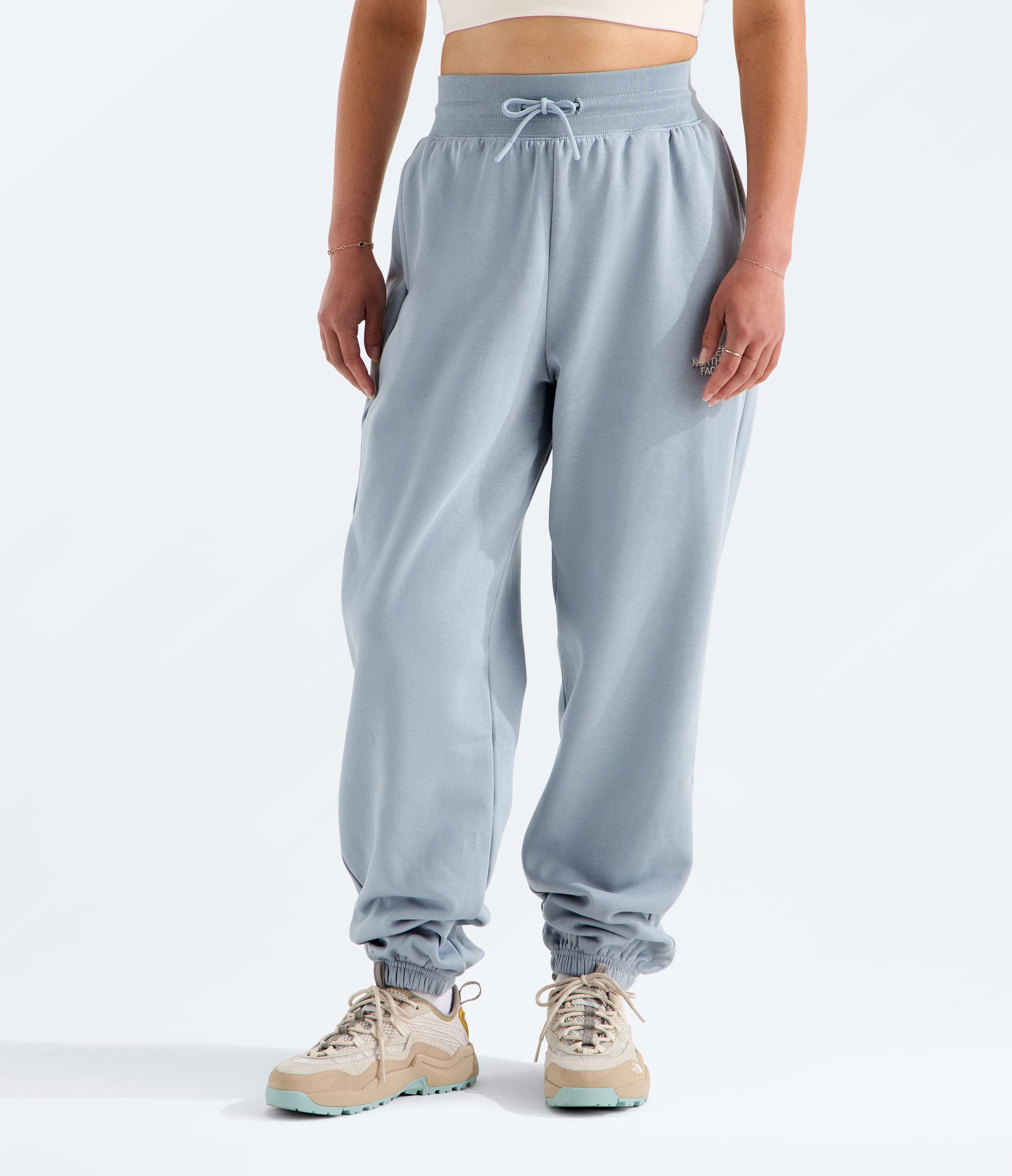 Pantalon dentranement droit et dcontract Essential pour femmes TNF HERO