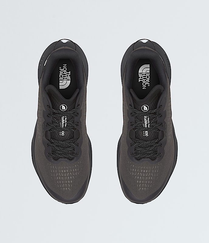 Mens Altamesa 300 Shoes TNF DETAILINSTEP