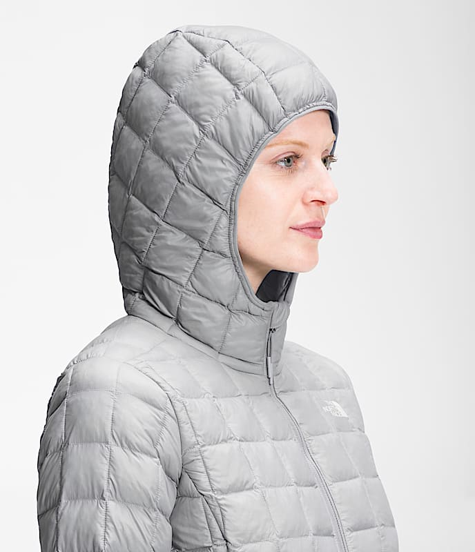 Chandail  capuche ThermoBall Eco pour femme TNF MODELHOOD2