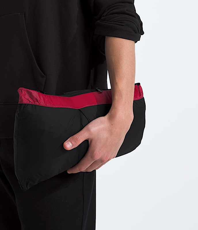 Mens 1996 Retro Nuptse Jacket TNF BeetrootTNF Black MODELALT6