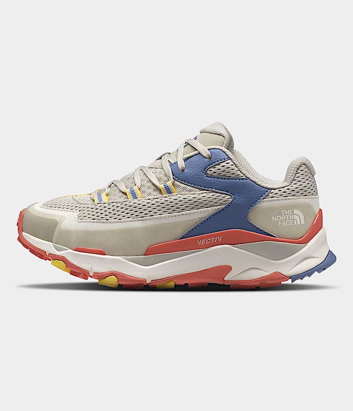 Womens VECTIV Taraval Shoes TNF HERO