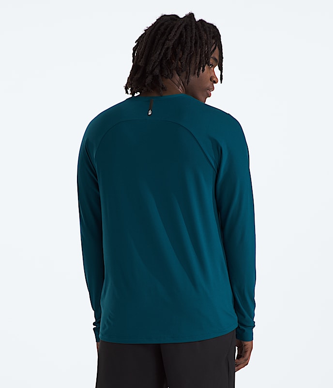 Mens Dune Sky LongSleeve Crew TNF BACK